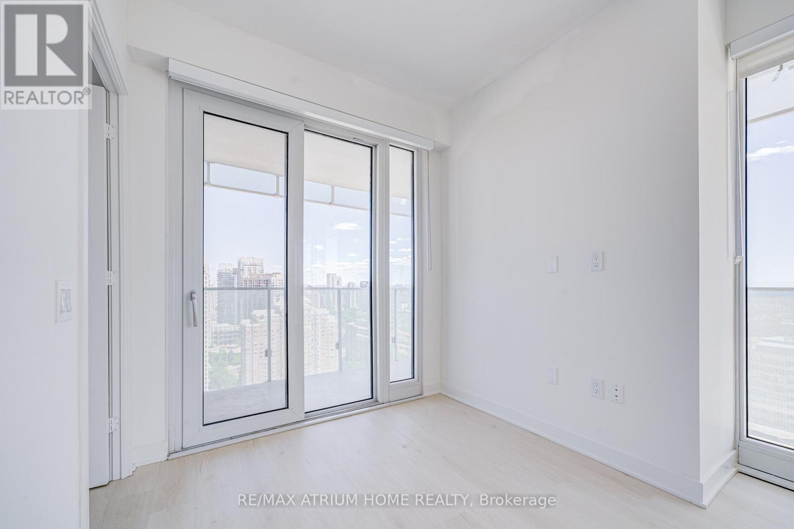 2503 - 3900 Confederation Parkway E, Mississauga, Ontario  L5B 0M3 - Photo 12 - W12387300