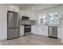 19 GRENFELL AV Grandin