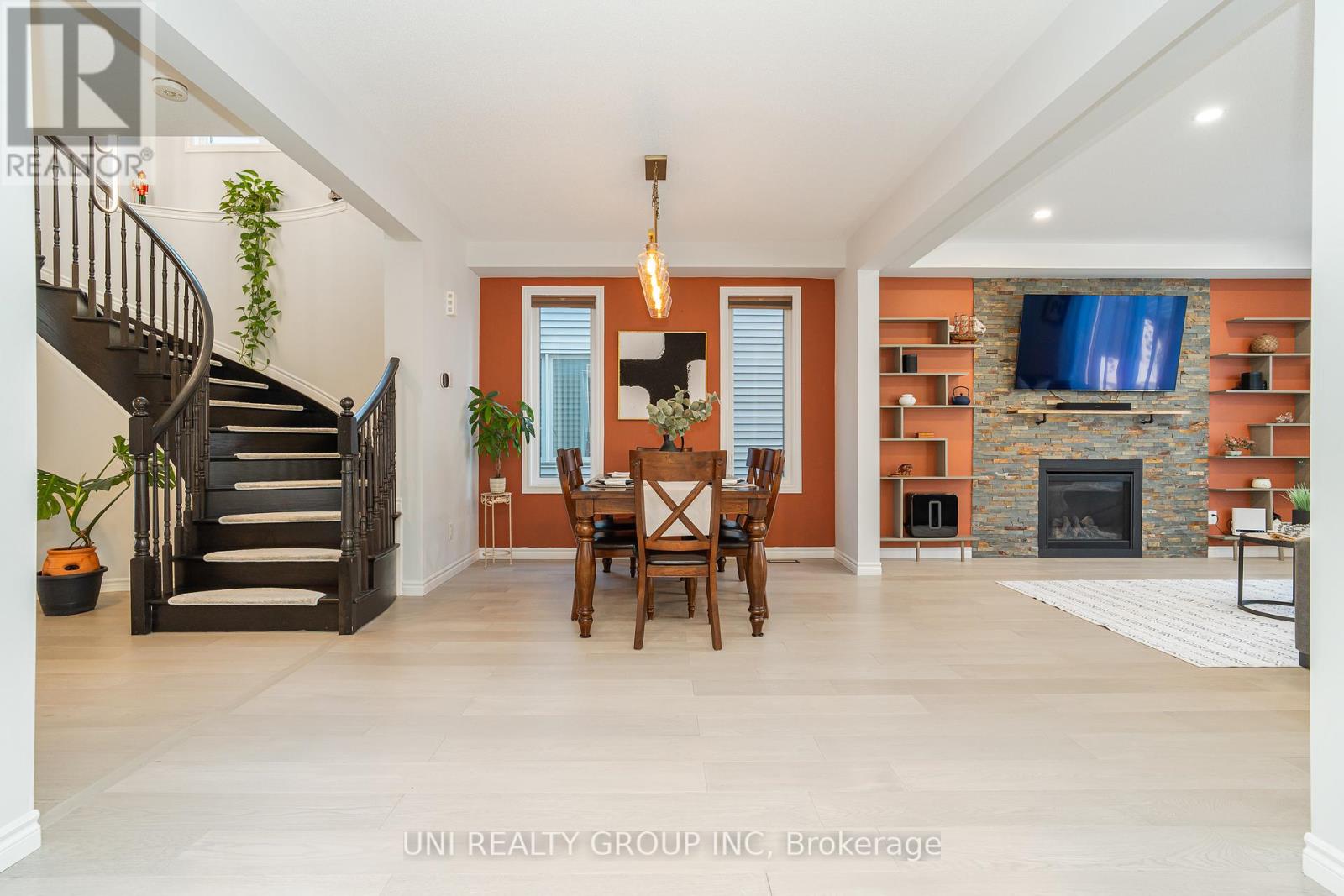 309 Proxima Terrace, Ottawa, Ontario  K2J 6T1 - Photo 10 - X12387321