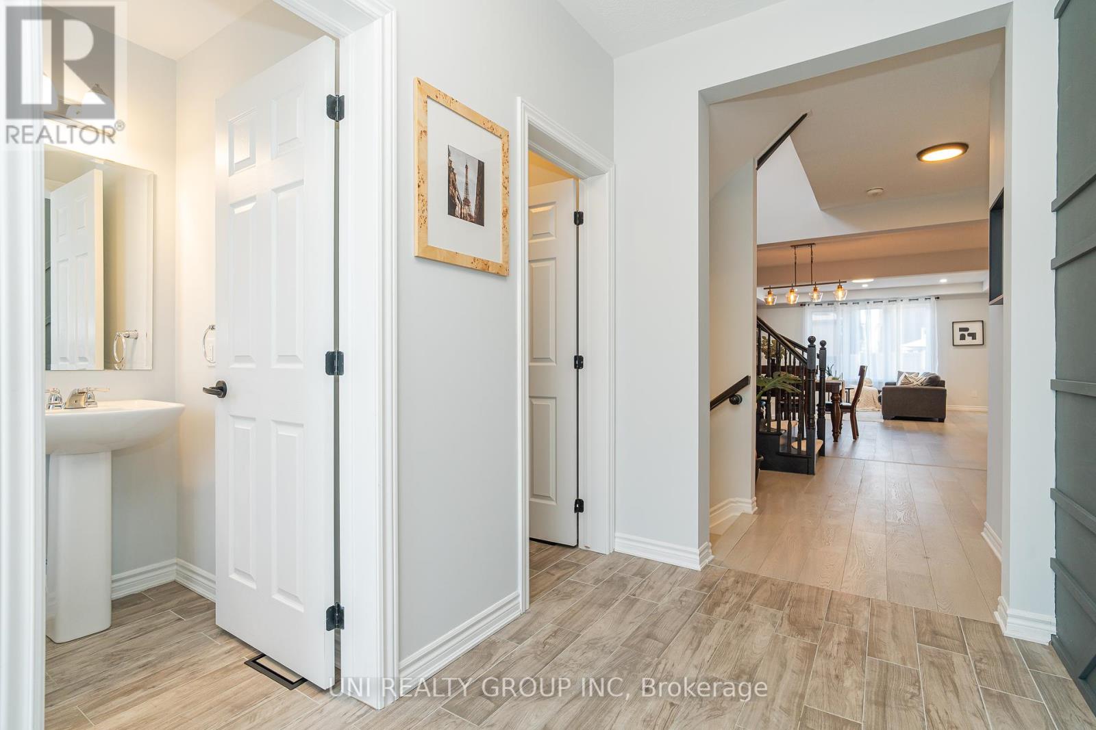 309 Proxima Terrace, Ottawa, Ontario  K2J 6T1 - Photo 5 - X12387321