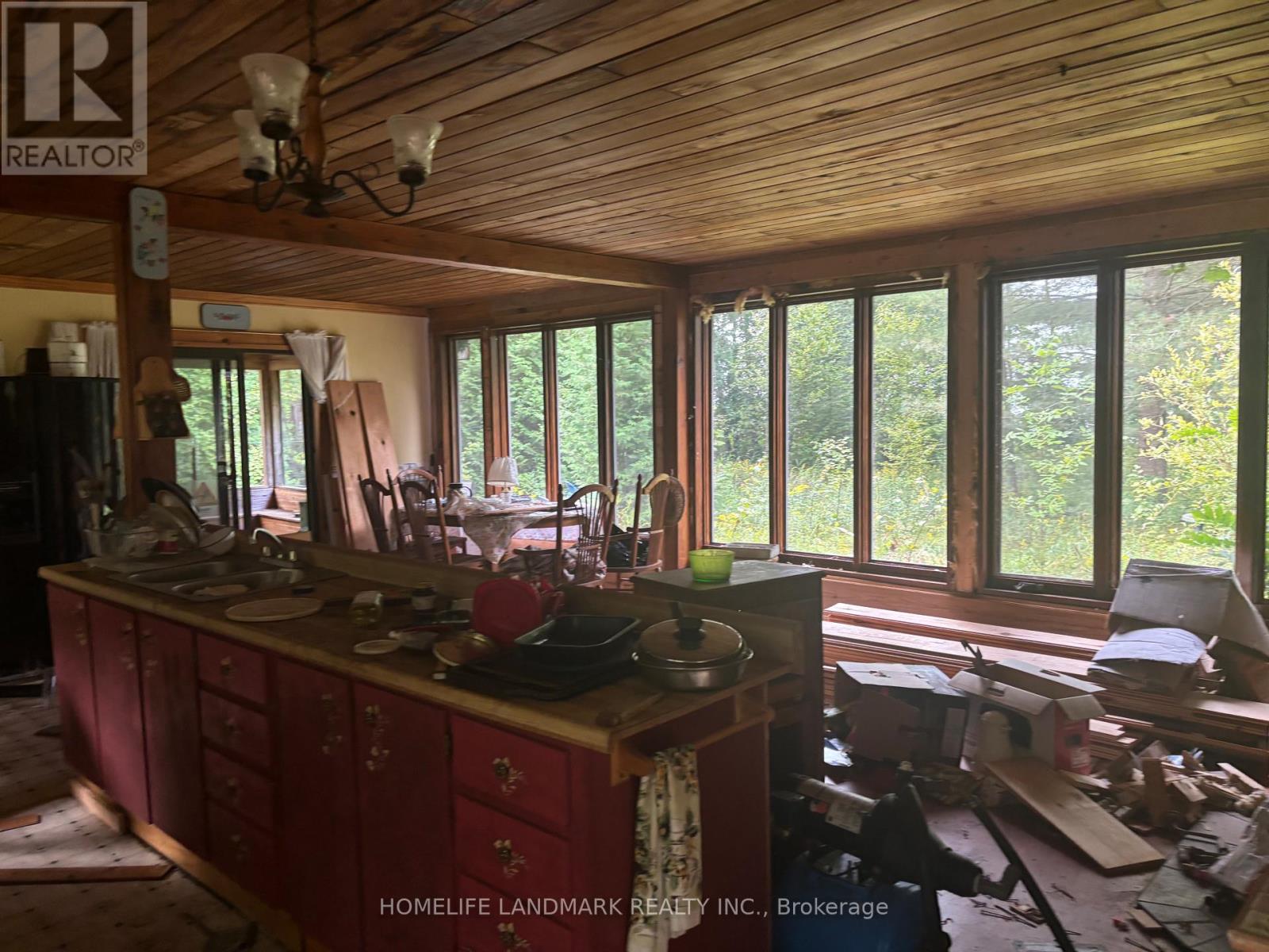 1663 Mississaugi Bay Road, Huron Shores, Ontario  P0R 1H0 - Photo 11 - X12387322