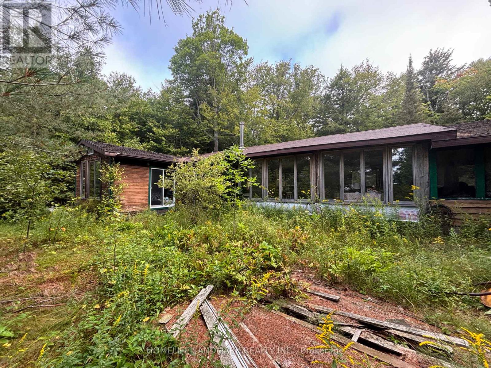 1663 Mississaugi Bay Road, Huron Shores, Ontario  P0R 1H0 - Photo 6 - X12387322