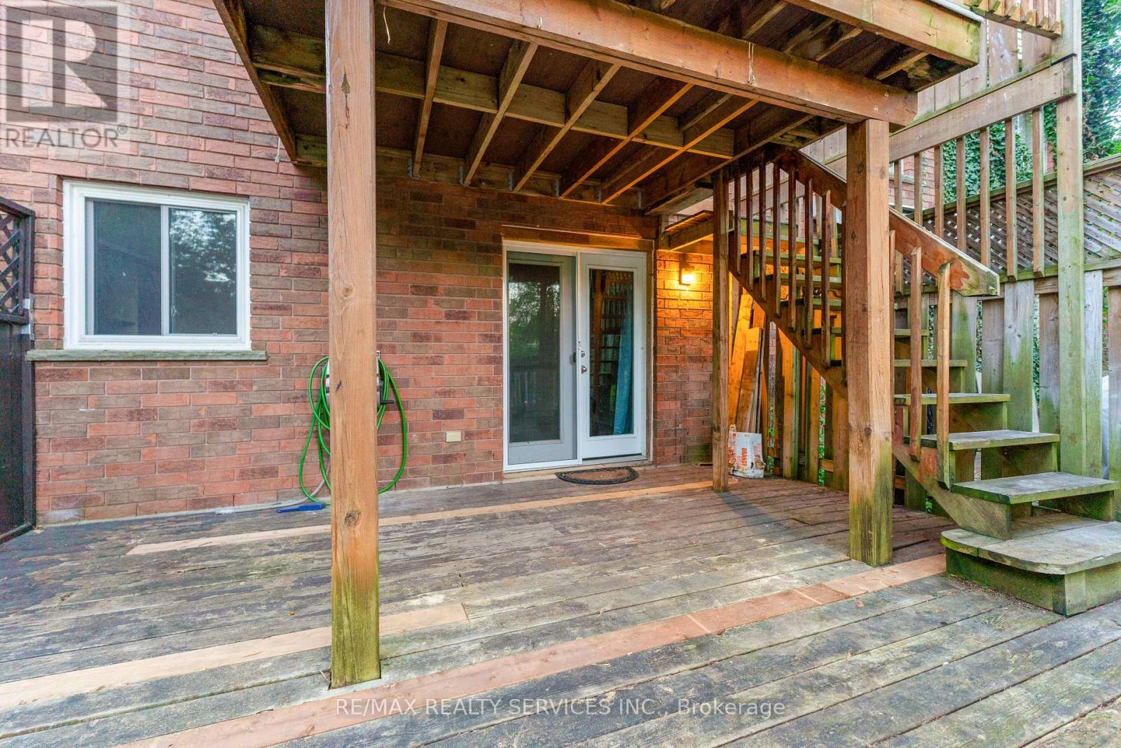 26 Woolwich Street, Kitchener, Ontario  N2K 1R9 - Photo 34 - X12387323
