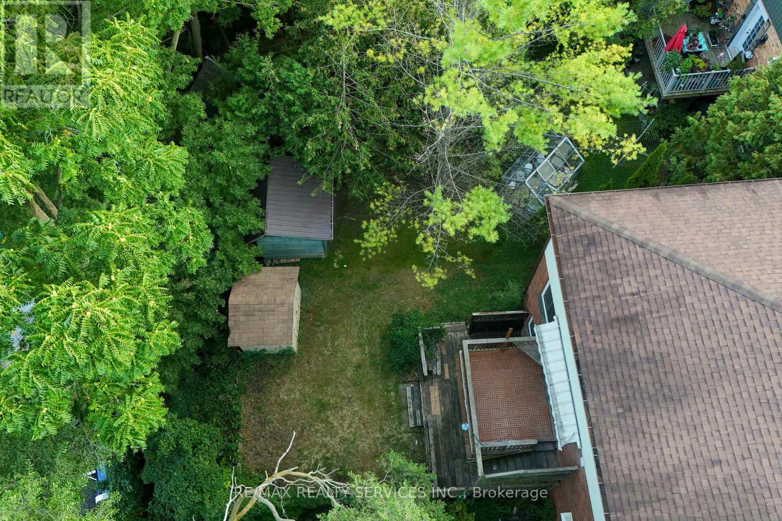 26 Woolwich Street, Kitchener, Ontario  N2K 1R9 - Photo 40 - X12387323