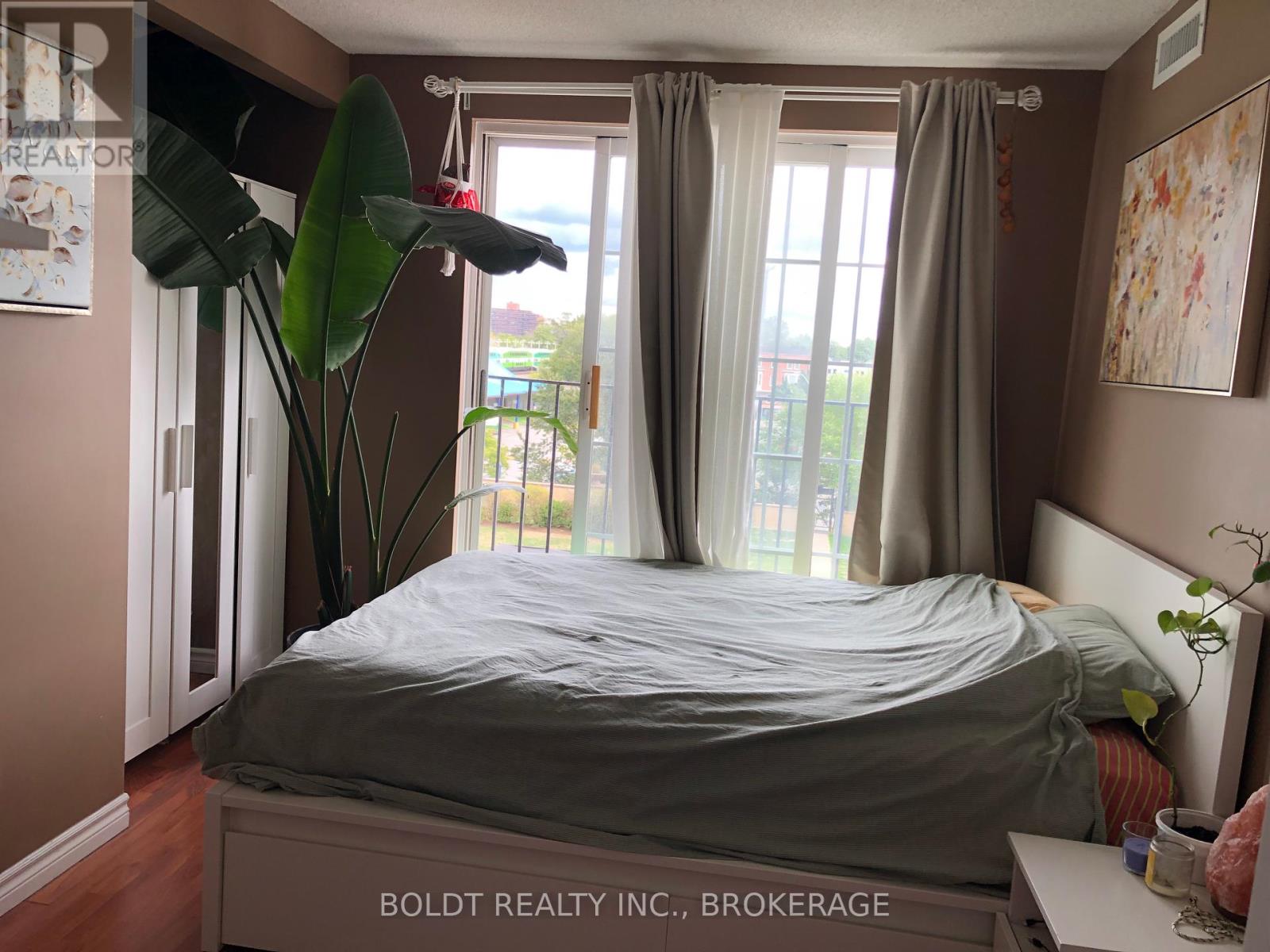 135 JAMES ST S 304 STREET, Hamilton, Ontario