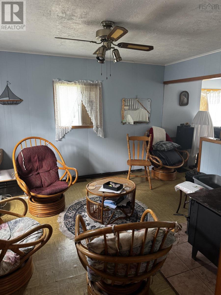 20 Hurst Street, Canso, Nova Scotia  B0H 1H0 - Photo 10 - 202522617