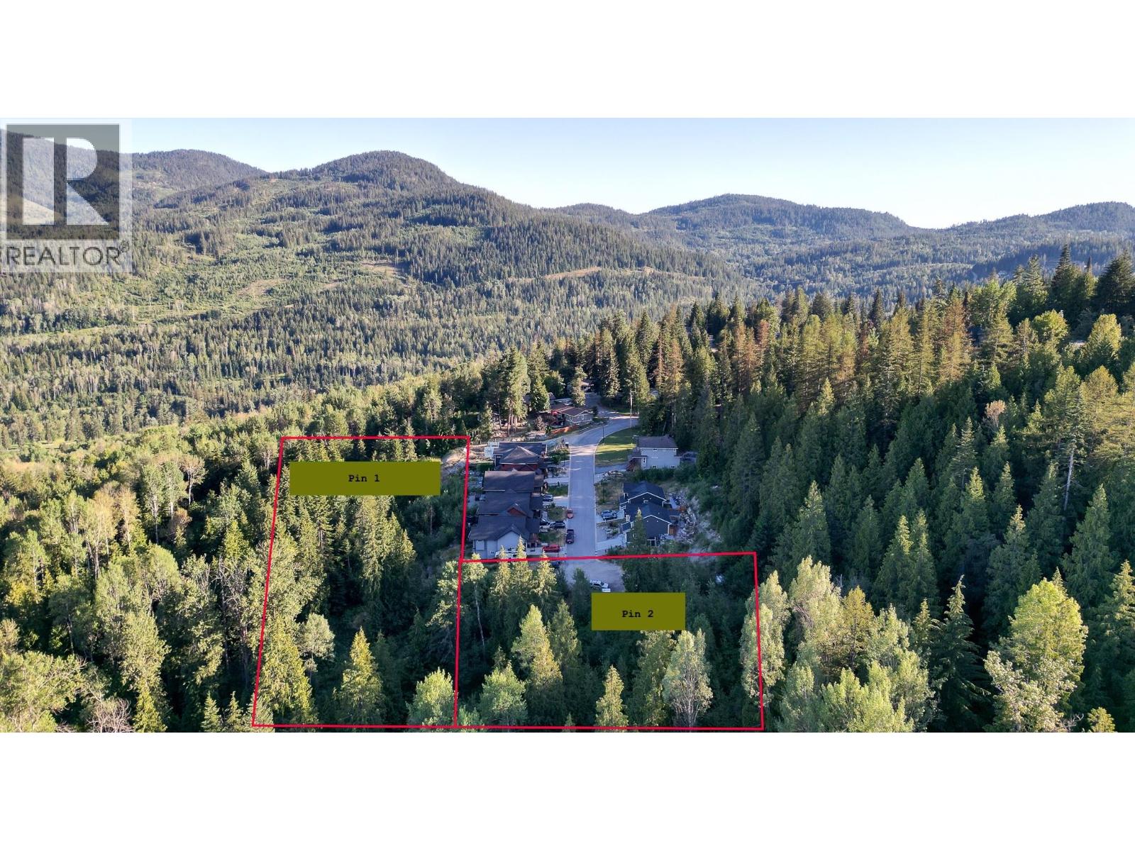 2812 CEDAR Crescent, rossland, British Columbia