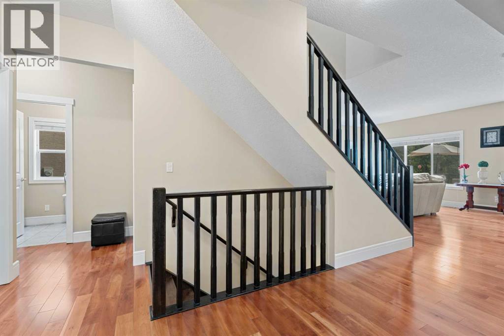 113 Aspen Stone Place Sw, Calgary, Alberta  T3H 0H4 - Photo 6 - A2254375