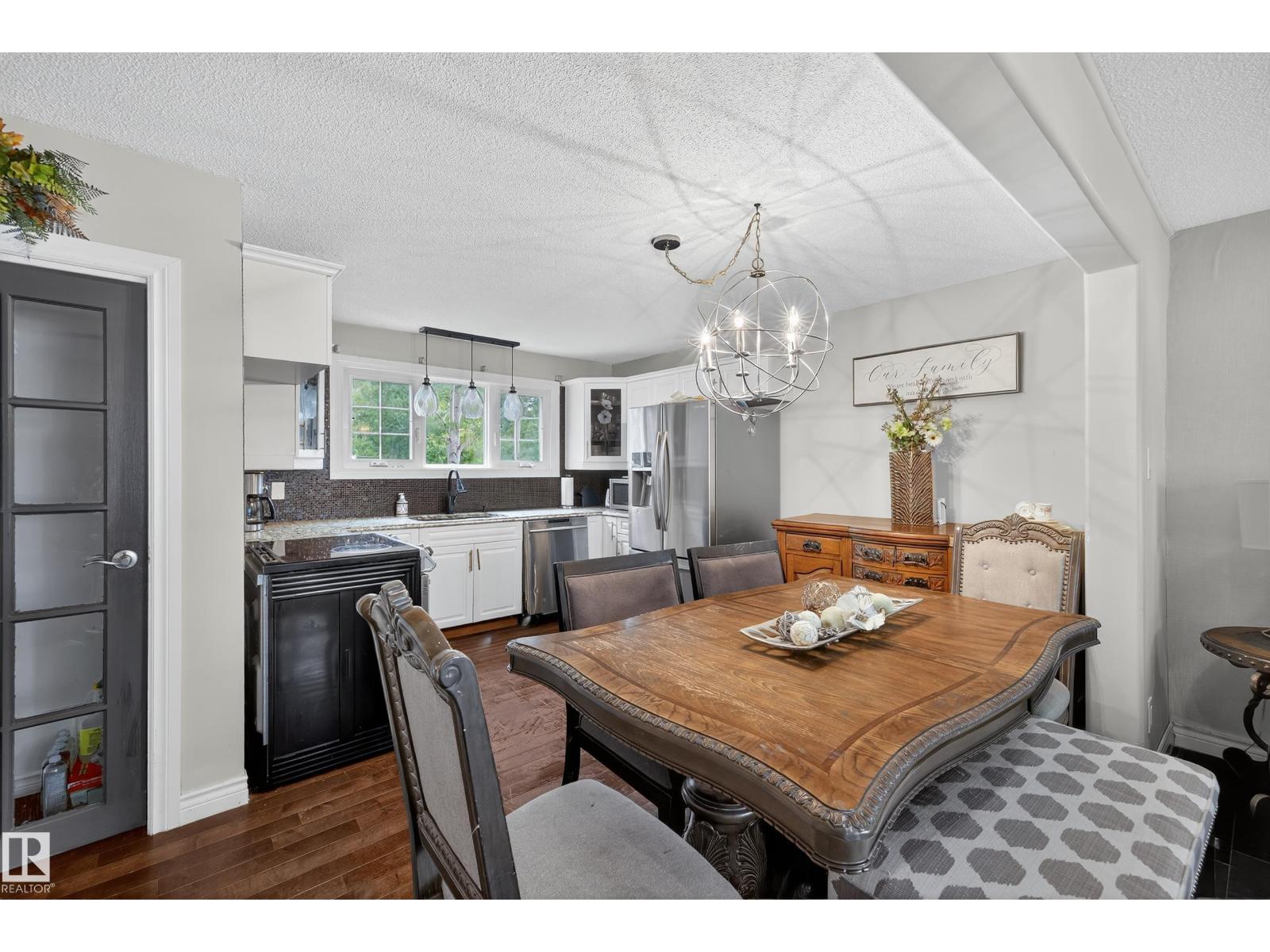 11447 39 Av Nw, Edmonton, Alberta  T6J 0M5 - Photo 6 - E4456666