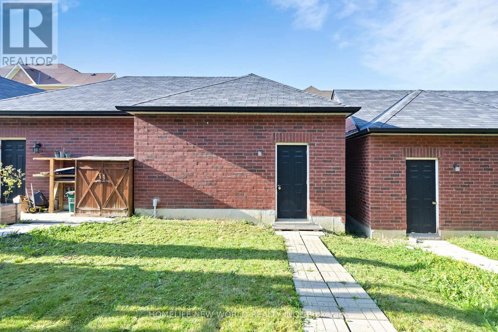 1124 Bur Oak Avenue, Markham, Ontario  L6E 0K9 - Photo 29 - N12387191