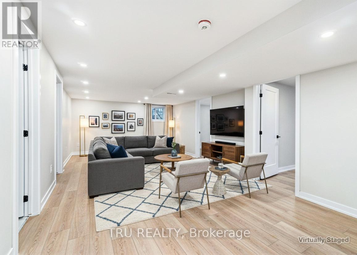 39 Sunnycrest Drive, Ottawa, Ontario  K2E 5Y4 - Photo 28 - X12387351