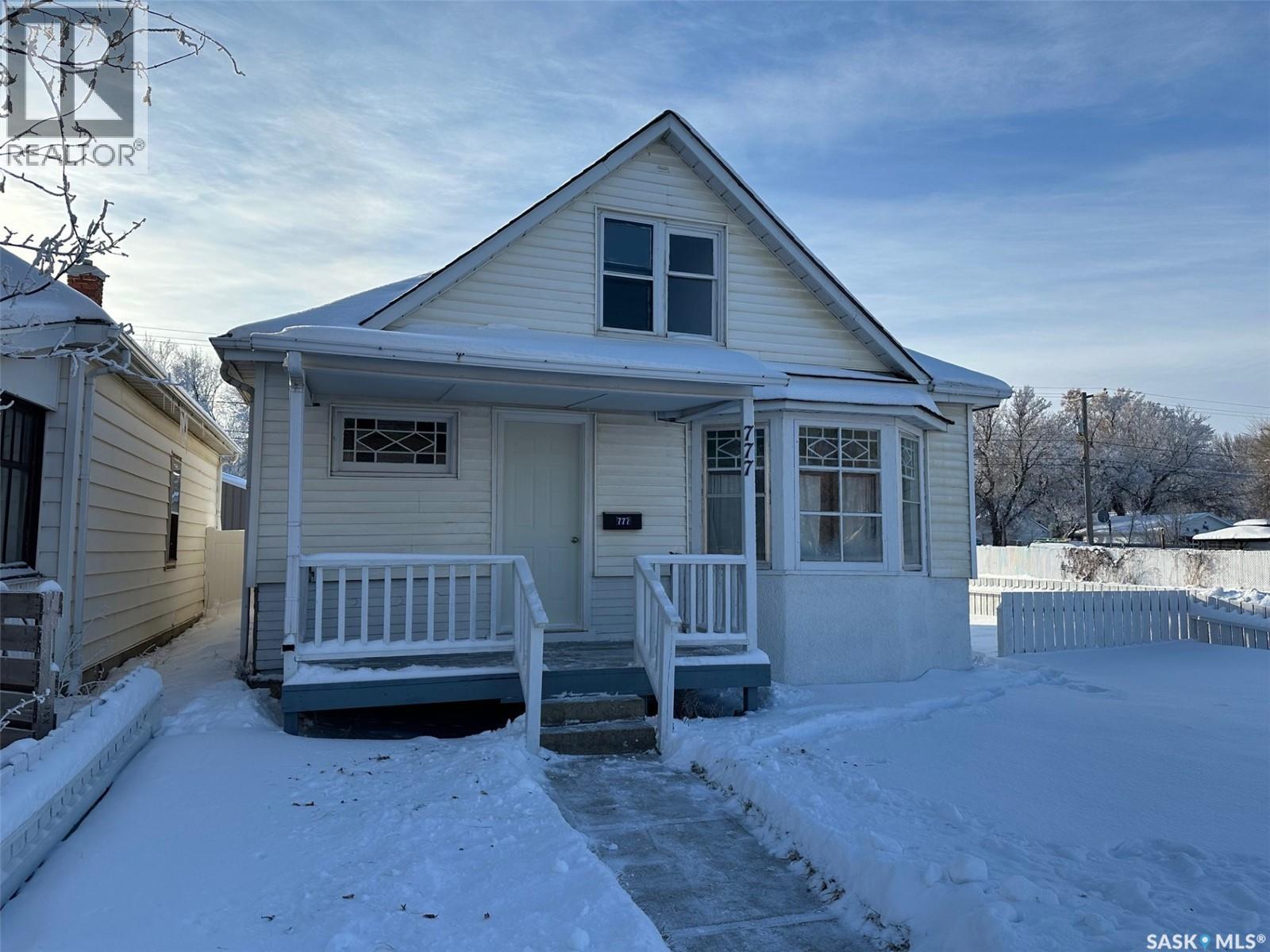 777 Coteau Street W, Moose Jaw, Saskatchewan  S6H 5E7 - Photo 25 - SK990319