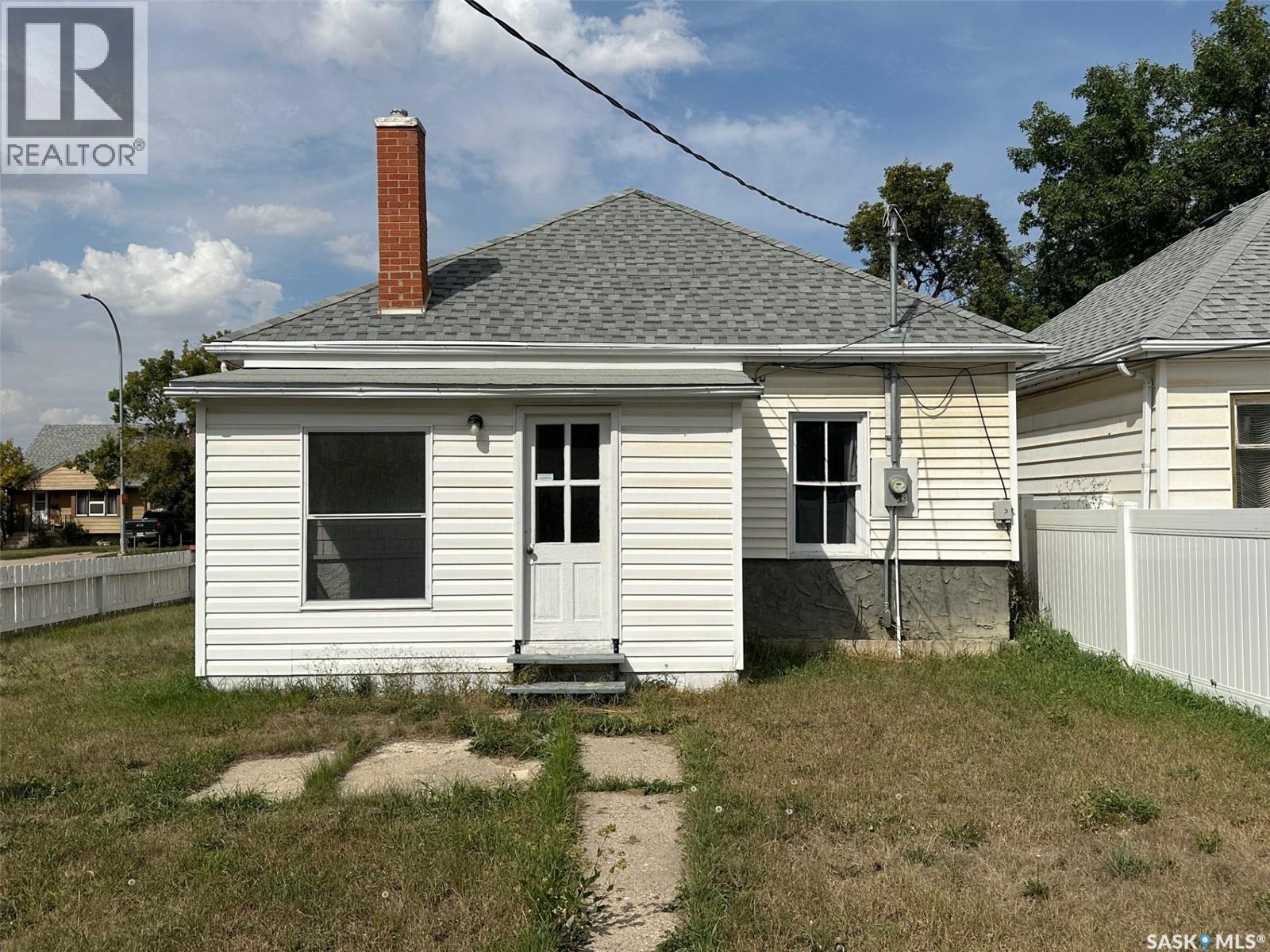 777 Coteau Street W, Moose Jaw, Saskatchewan  S6H 5E7 - Photo 23 - SK990319