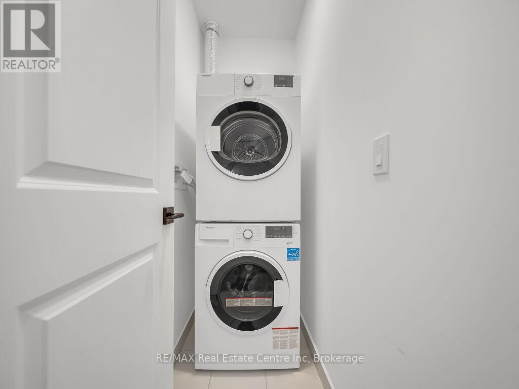427 - 2485 Taunton Road, Oakville, Ontario  L6H 3R8 - Photo 10 - W12387405