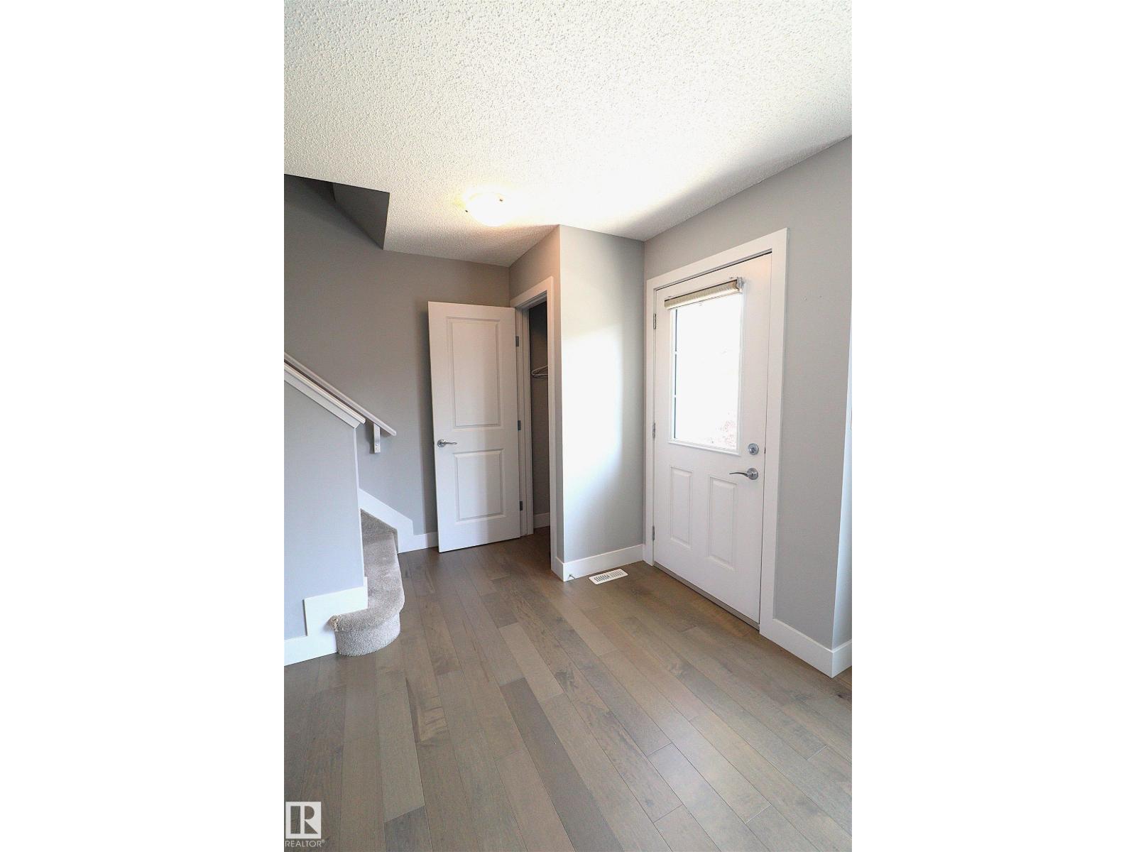 #23 2922 Maple Way Nw, Edmonton, Alberta  T6T 1A5 - Photo 3 - E4449993