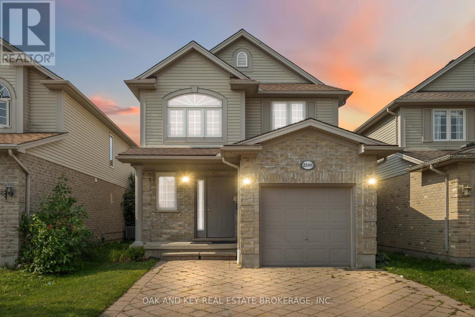2588 Meadowgate Boulevard, London South, Ontario  N6M 1L8 - Photo 1 - X12387373