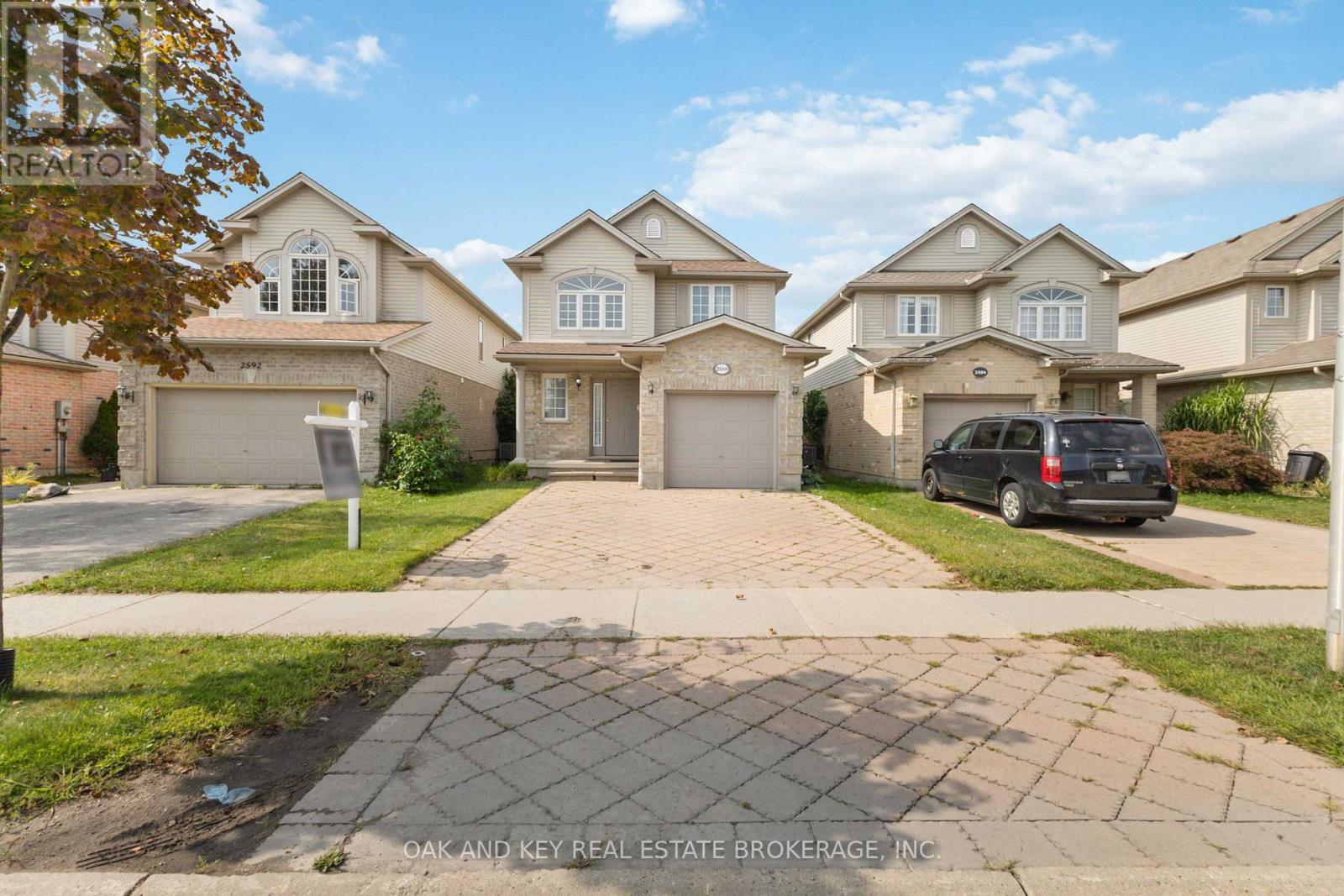 2588 Meadowgate Boulevard, London South, Ontario  N6M 1L8 - Photo 3 - X12387373