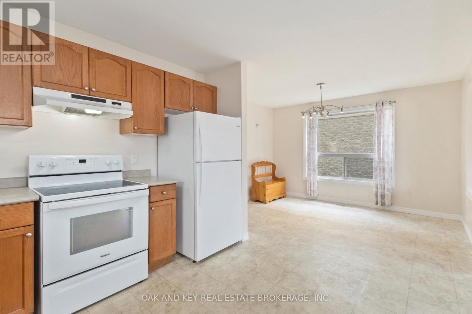 2588 Meadowgate Boulevard, London South, Ontario  N6M 1L8 - Photo 30 - X12387373
