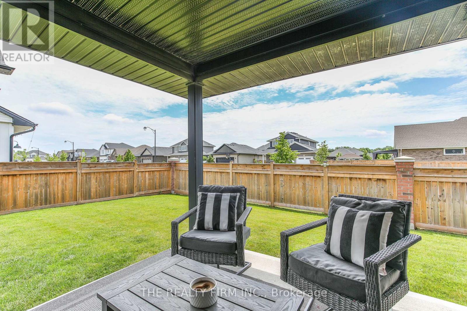 8 Royal Dornoch Drive, St. Thomas, Ontario  N5R 0E8 - Photo 44 - X12387397