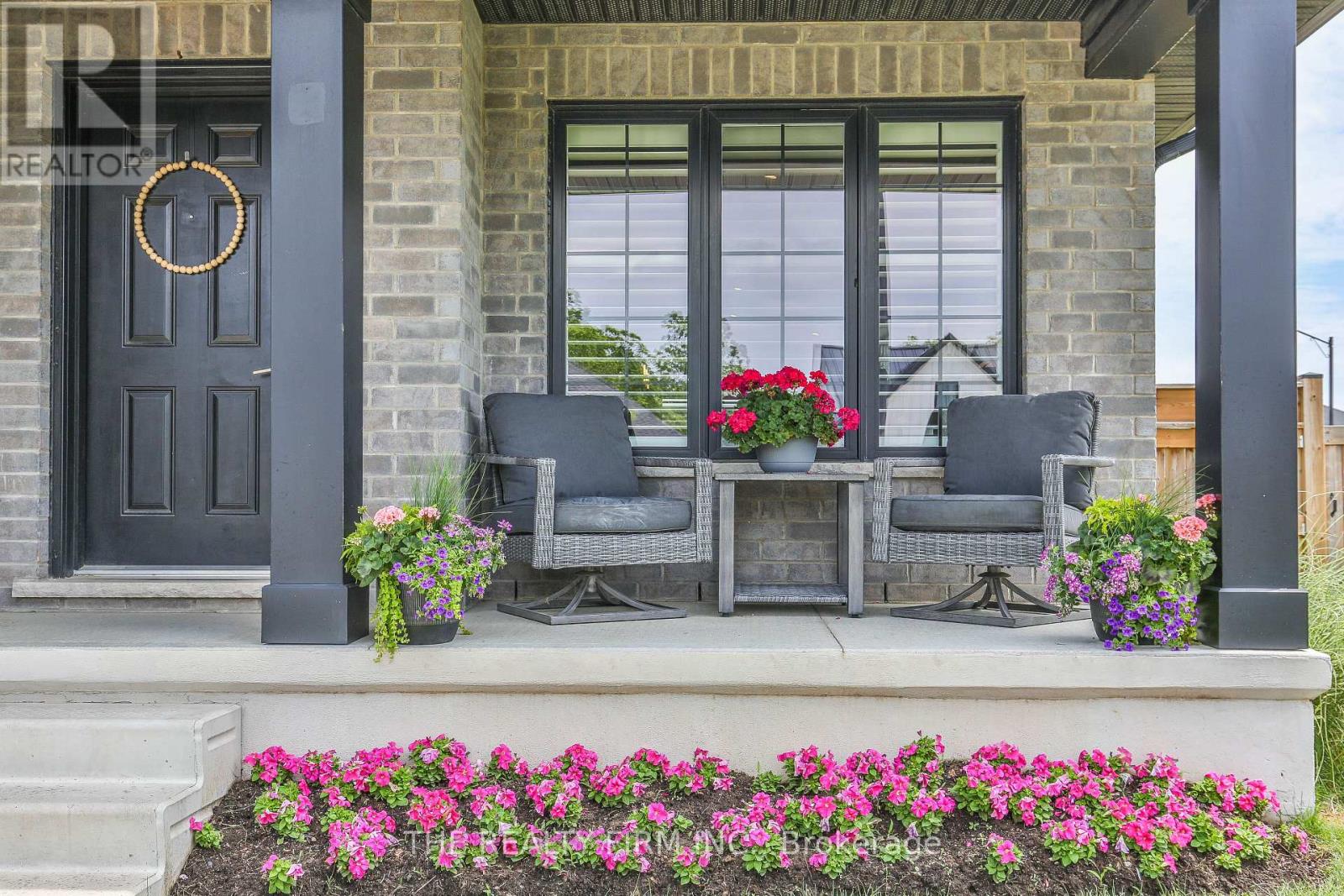 8 Royal Dornoch Drive, St. Thomas, Ontario  N5R 0E8 - Photo 5 - X12387397