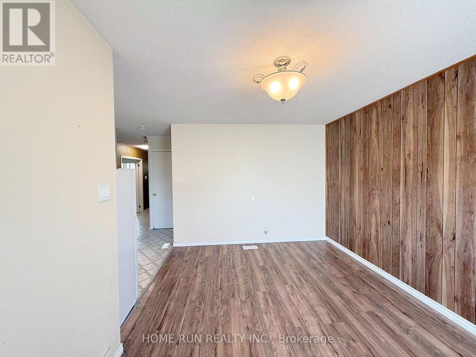 3427 Southgate Road, Ottawa, Ontario  K1V 7Y5 - Photo 8 - X12387383