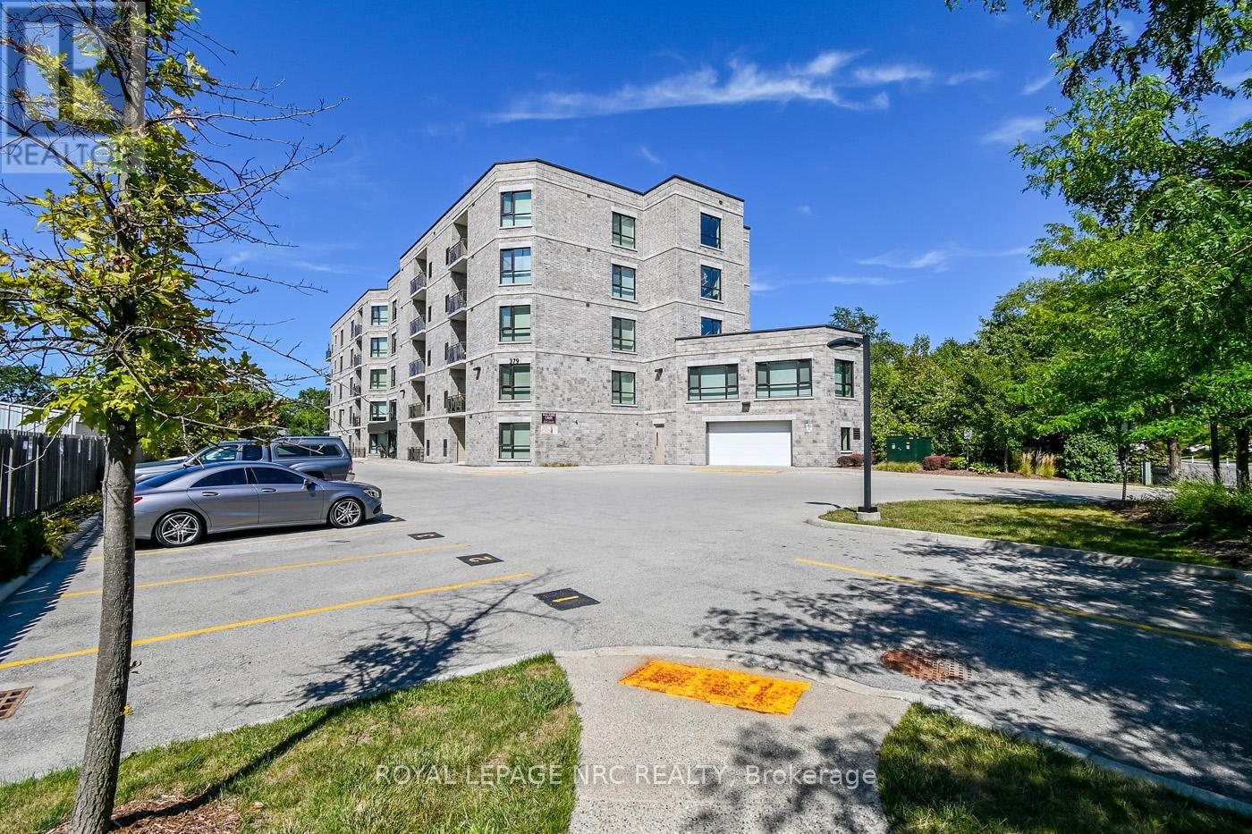 Property Listing: 404 - 379 Scott Street, St. Catharines (Vine/Linwell), Ontario