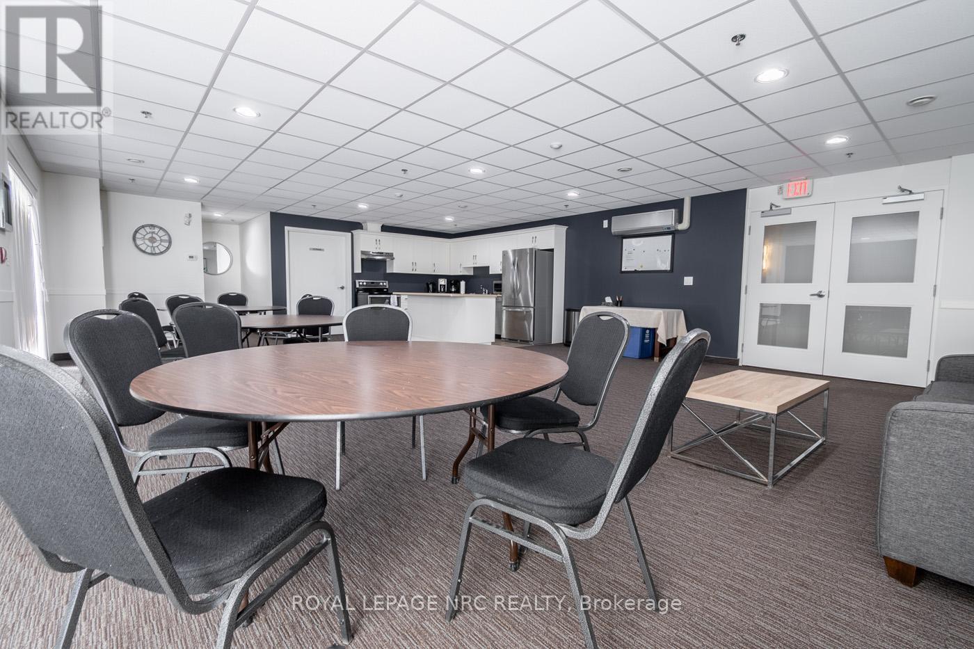 404 - 379 Scott Street, St. Catharines (Vine/linwell), Ontario  L2M 0B7 - Photo 41 - X12387394