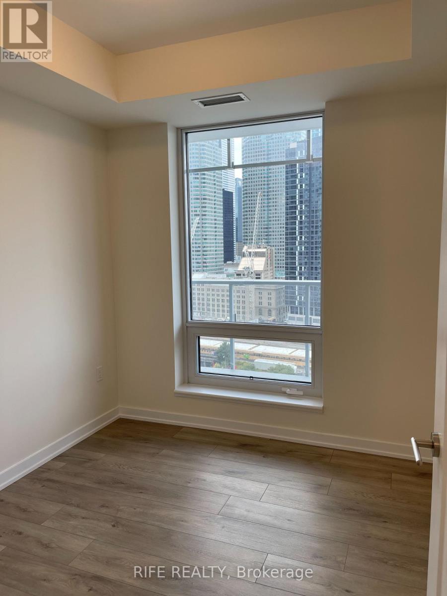 1707 - 28 Freeland Street, Toronto, Ontario  M5E 1E5 - Photo 12 - C12387389