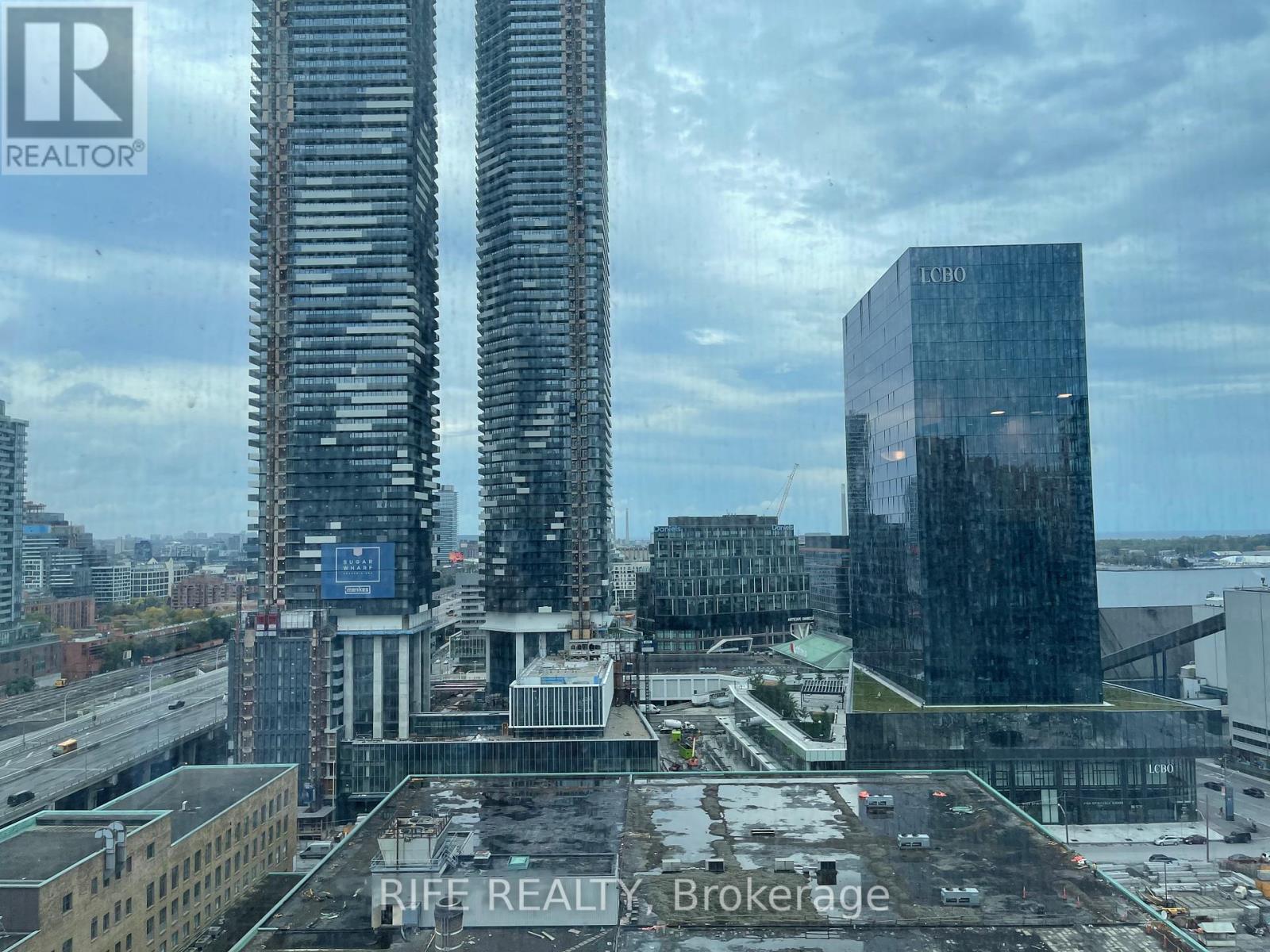 1707 - 28 Freeland Street, Toronto, Ontario  M5E 1E5 - Photo 15 - C12387389