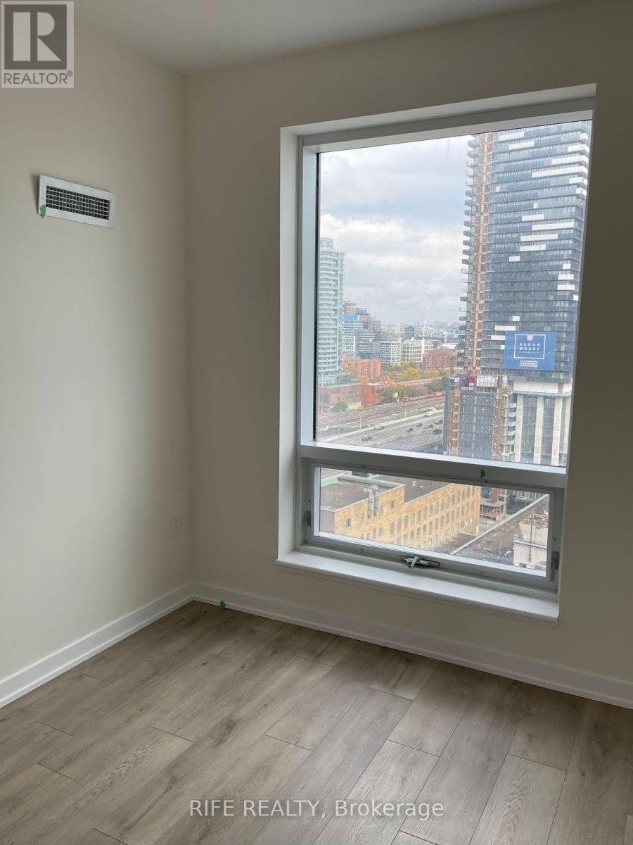 1707 - 28 Freeland Street, Toronto, Ontario  M5E 1E5 - Photo 17 - C12387389