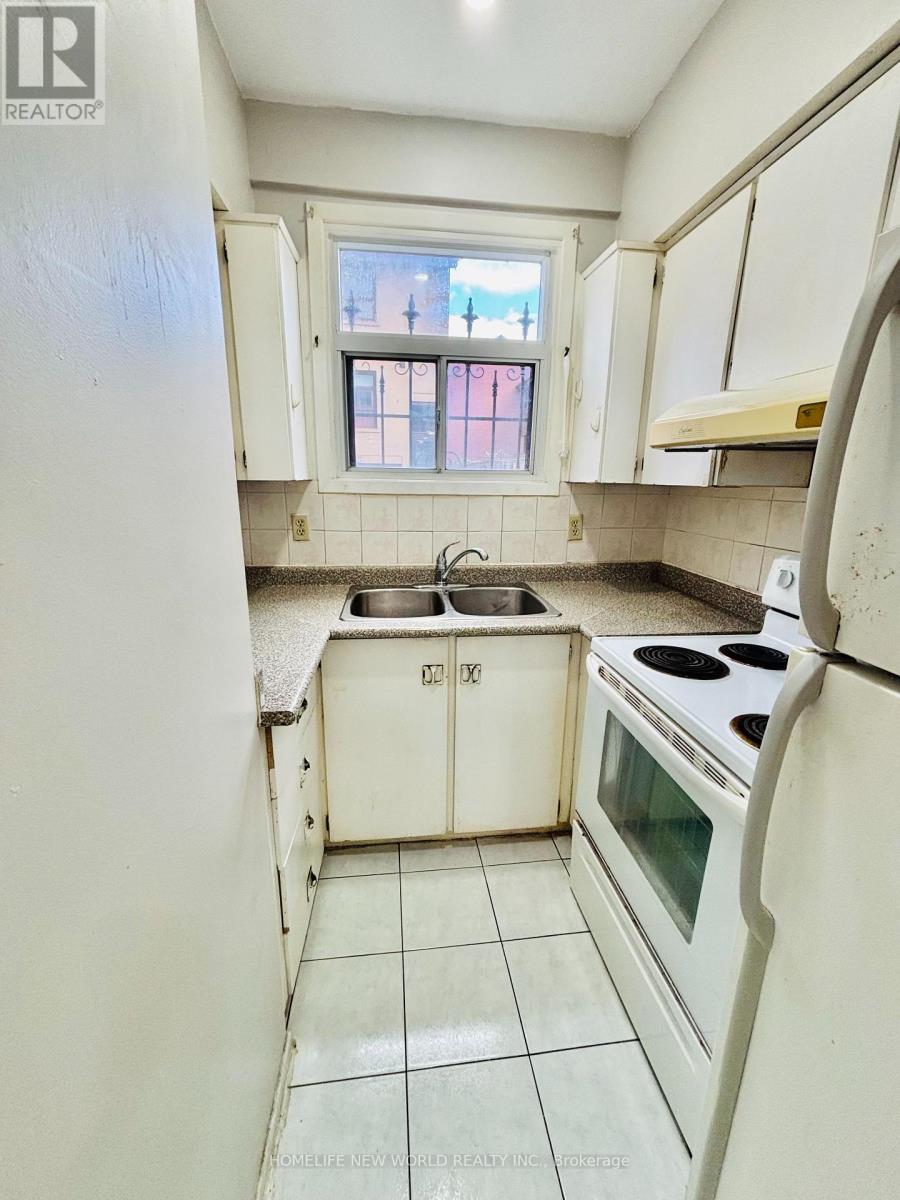 206 - 275 Broadview Avenue, Toronto (South Riverdale), Ontario  M4M 3H5 - Photo 5 - E12387399
