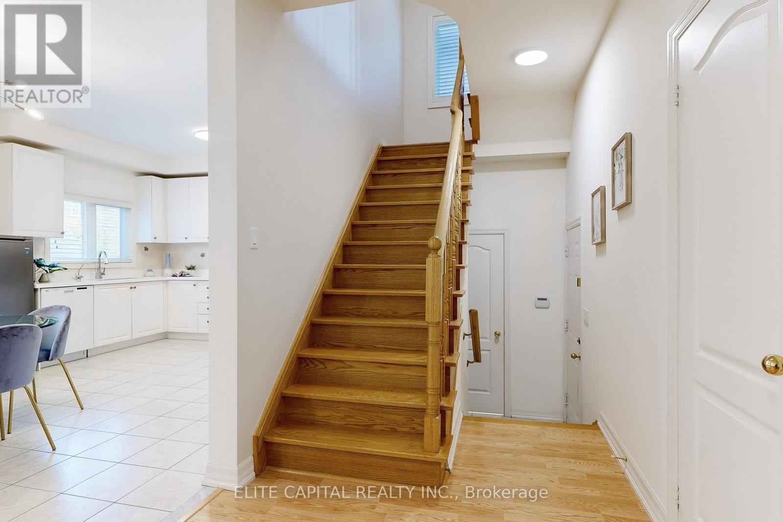 10 Ken Wagg Crescent, Whitchurch-Stouffville, Ontario  L4A 0J8 - Photo 20 - N12384889