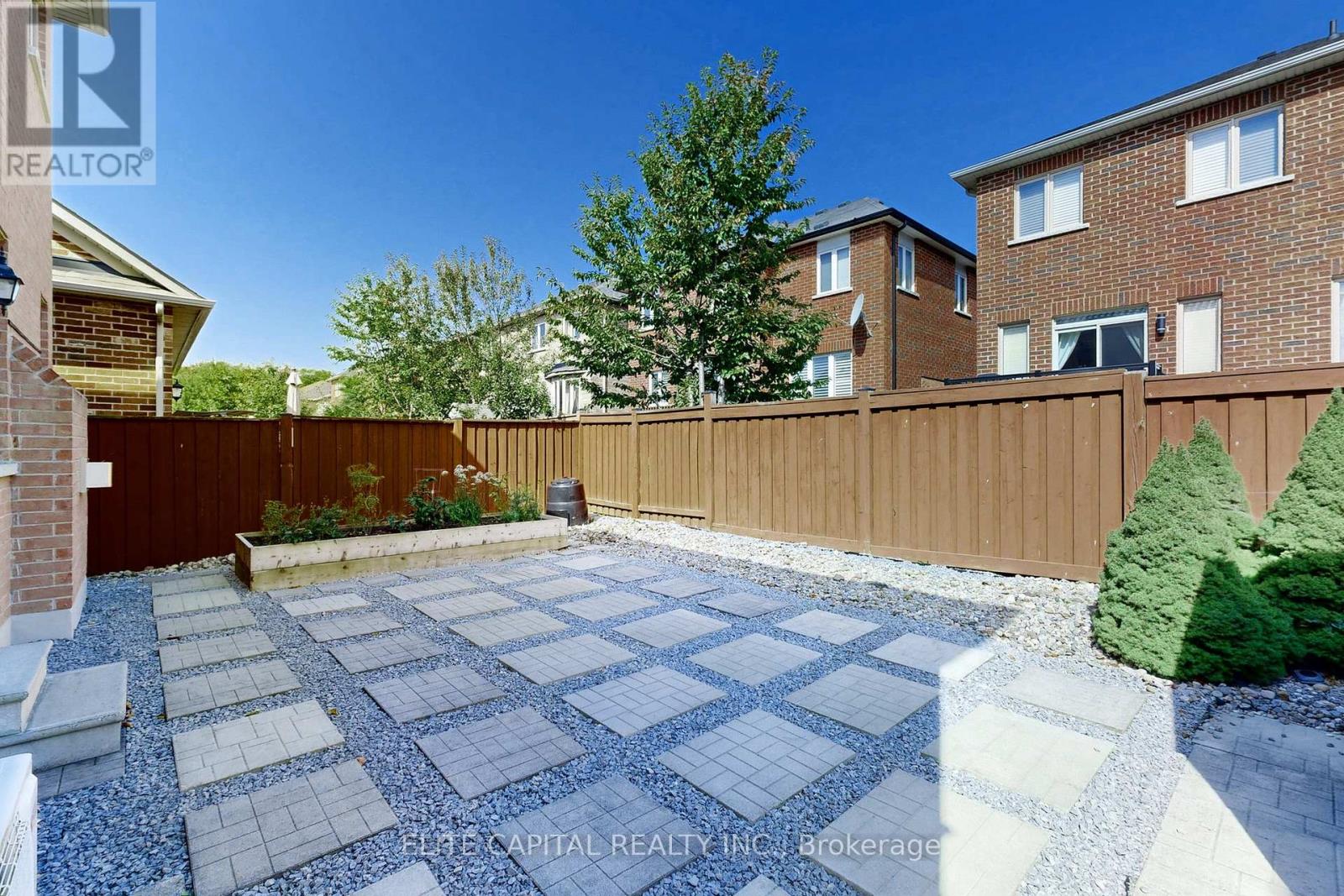 10 Ken Wagg Crescent, Whitchurch-Stouffville, Ontario  L4A 0J8 - Photo 40 - N12384889