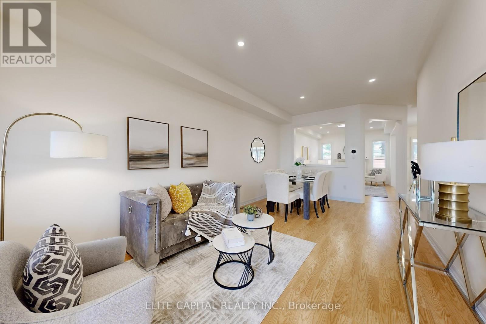 10 Ken Wagg Crescent, Whitchurch-Stouffville, Ontario  L4A 0J8 - Photo 6 - N12384889