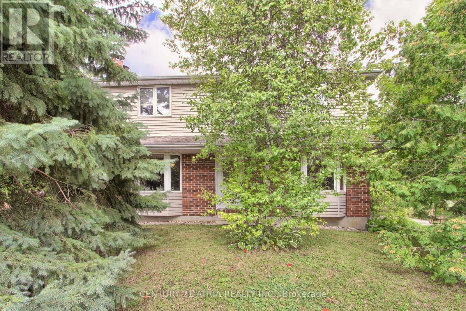 6 PENNY PLACE, Richmond Hill, Ontario