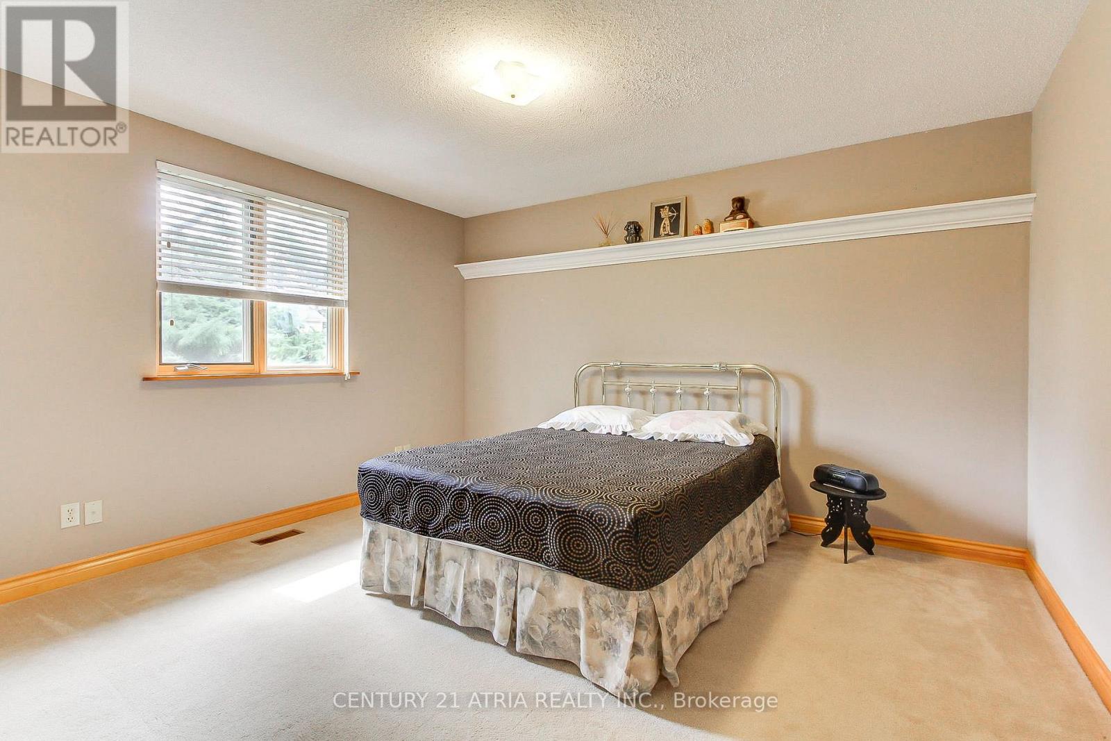 6 Penny Place, Richmond Hill, Ontario  L4E 2W4 - Photo 28 - N12387403