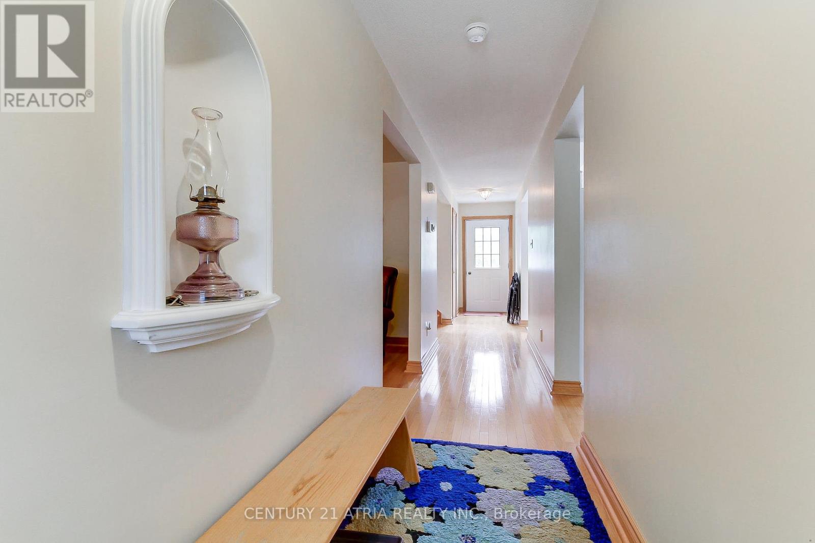 6 Penny Place, Richmond Hill, Ontario  L4E 2W4 - Photo 7 - N12387403