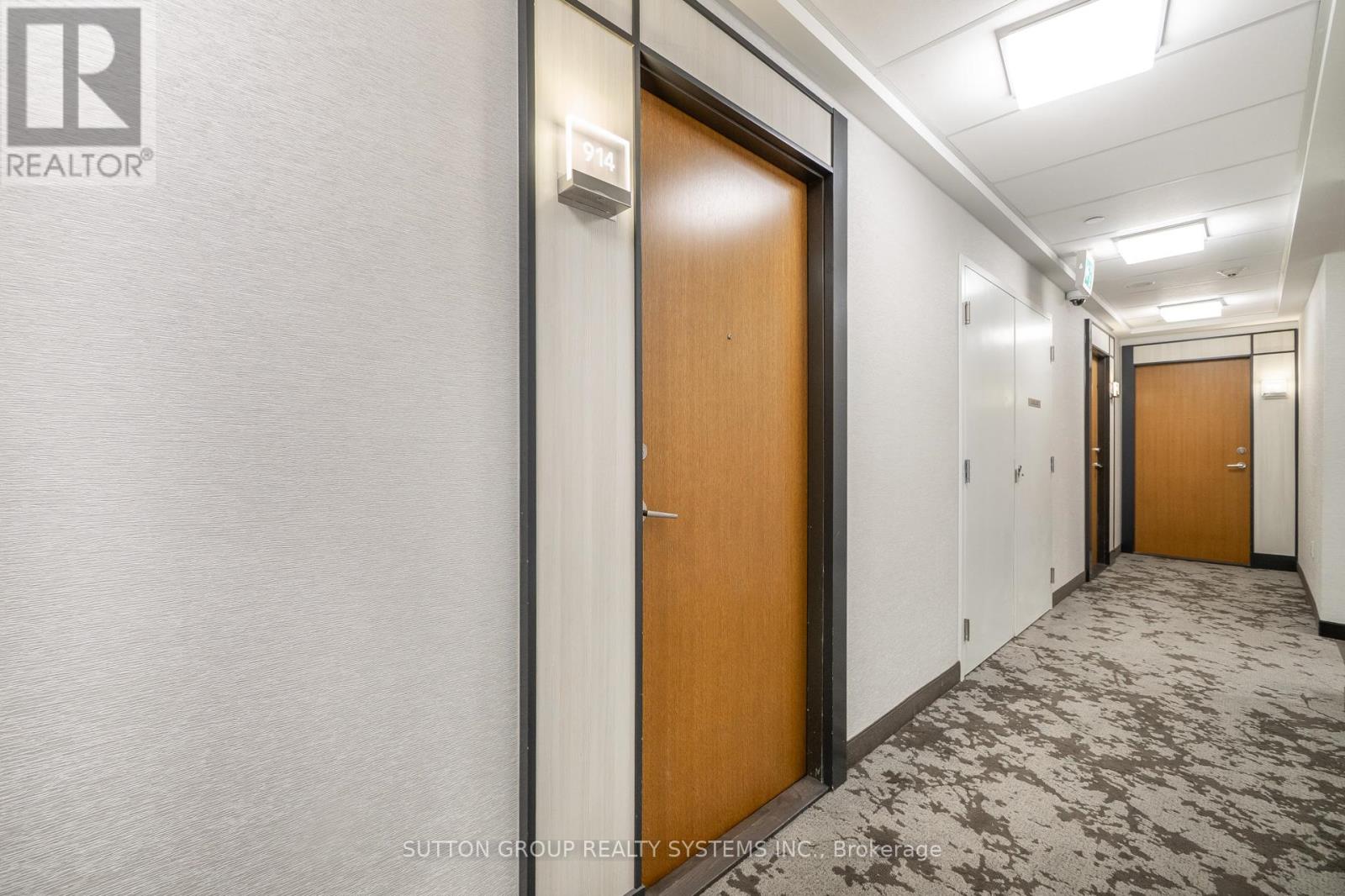 914 - 30 Shore Breeze Drive, Toronto, Ontario  M8V 0J1 - Photo 6 - W12387391