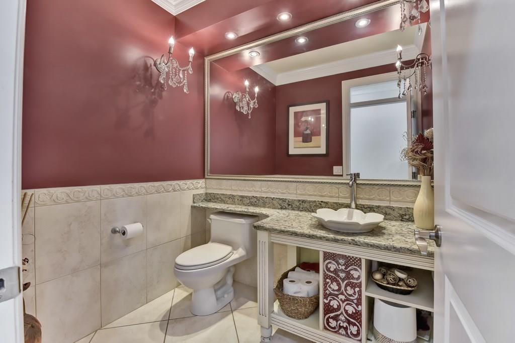 8692 170 Street, Surrey, British Columbia  V4N 5K8 - Photo 12 - R3044353