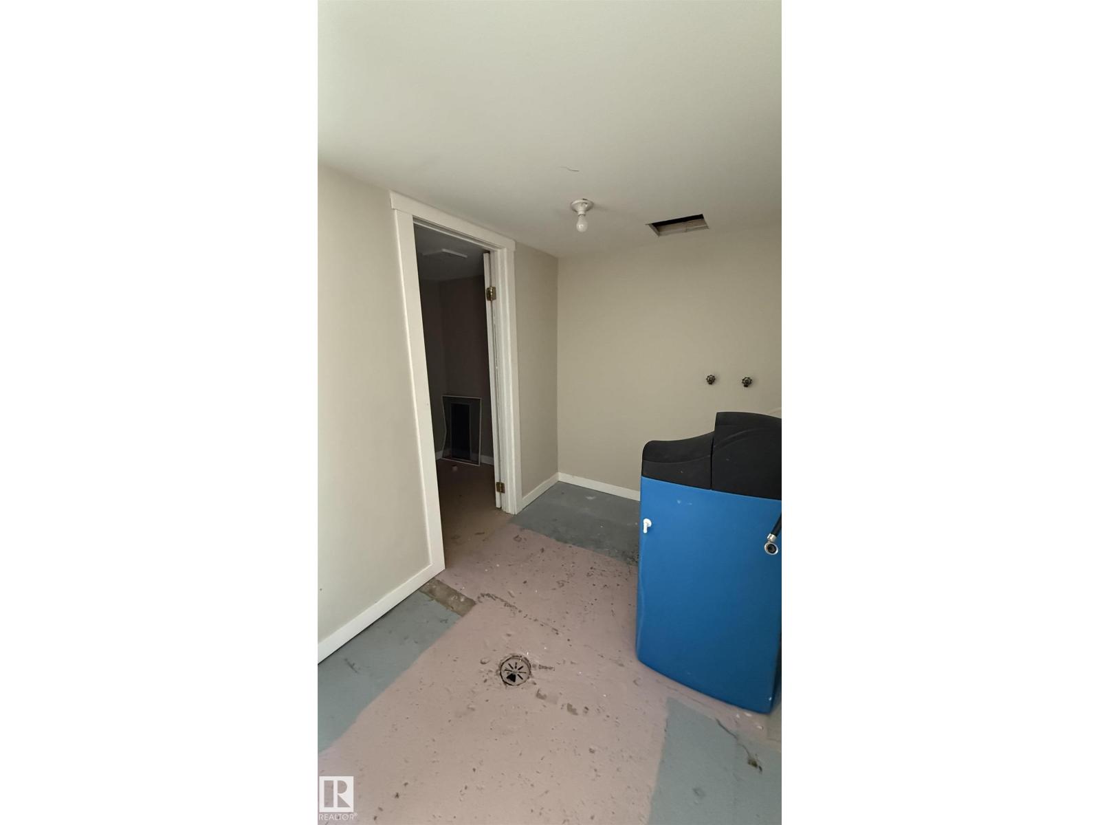 4939 49 St, Rocky Mountain House, Alberta  T4T 1C2 - Photo 8 - E4426470