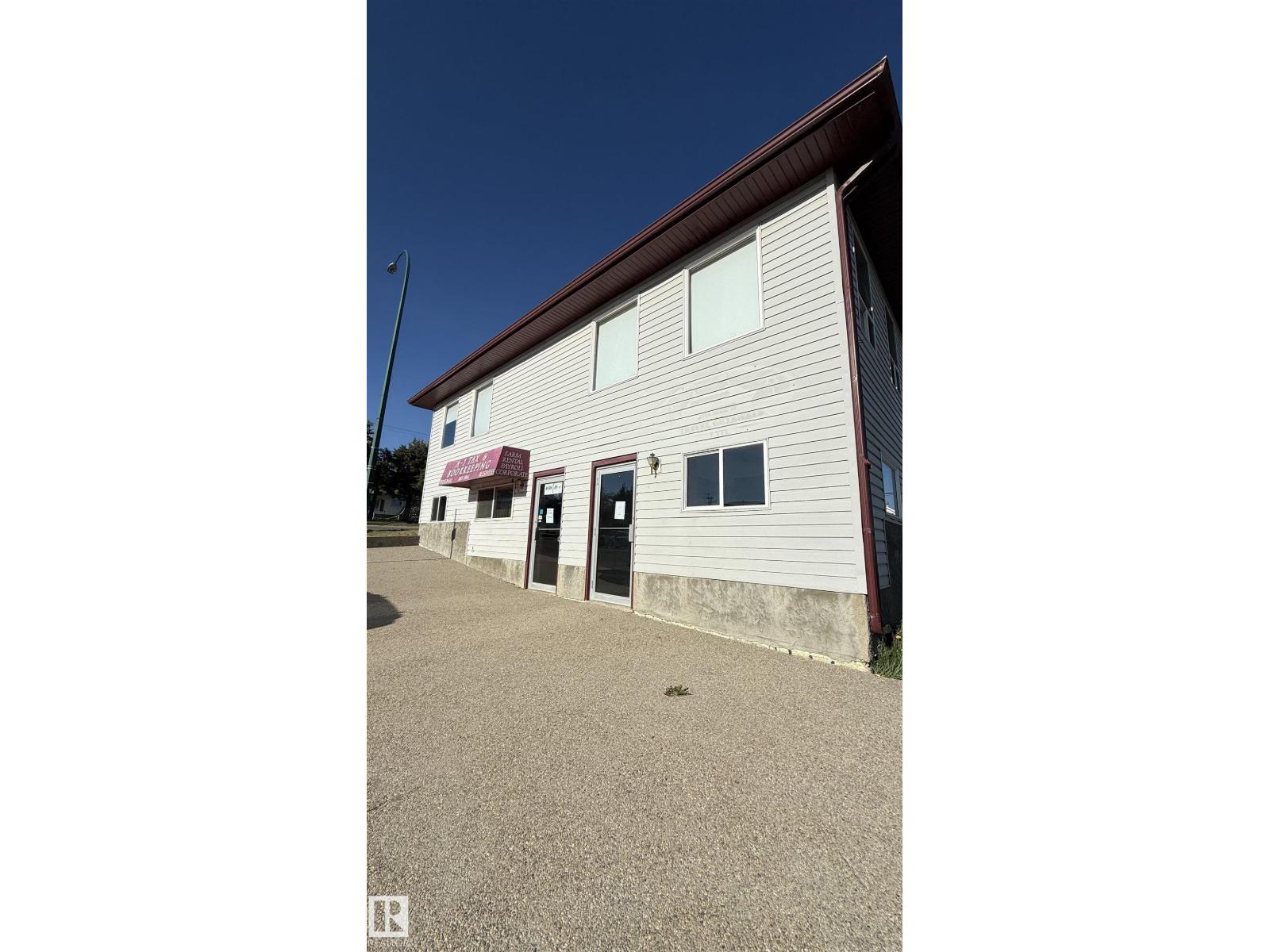 4939 49 ST, Rocky Mountain House, Alberta