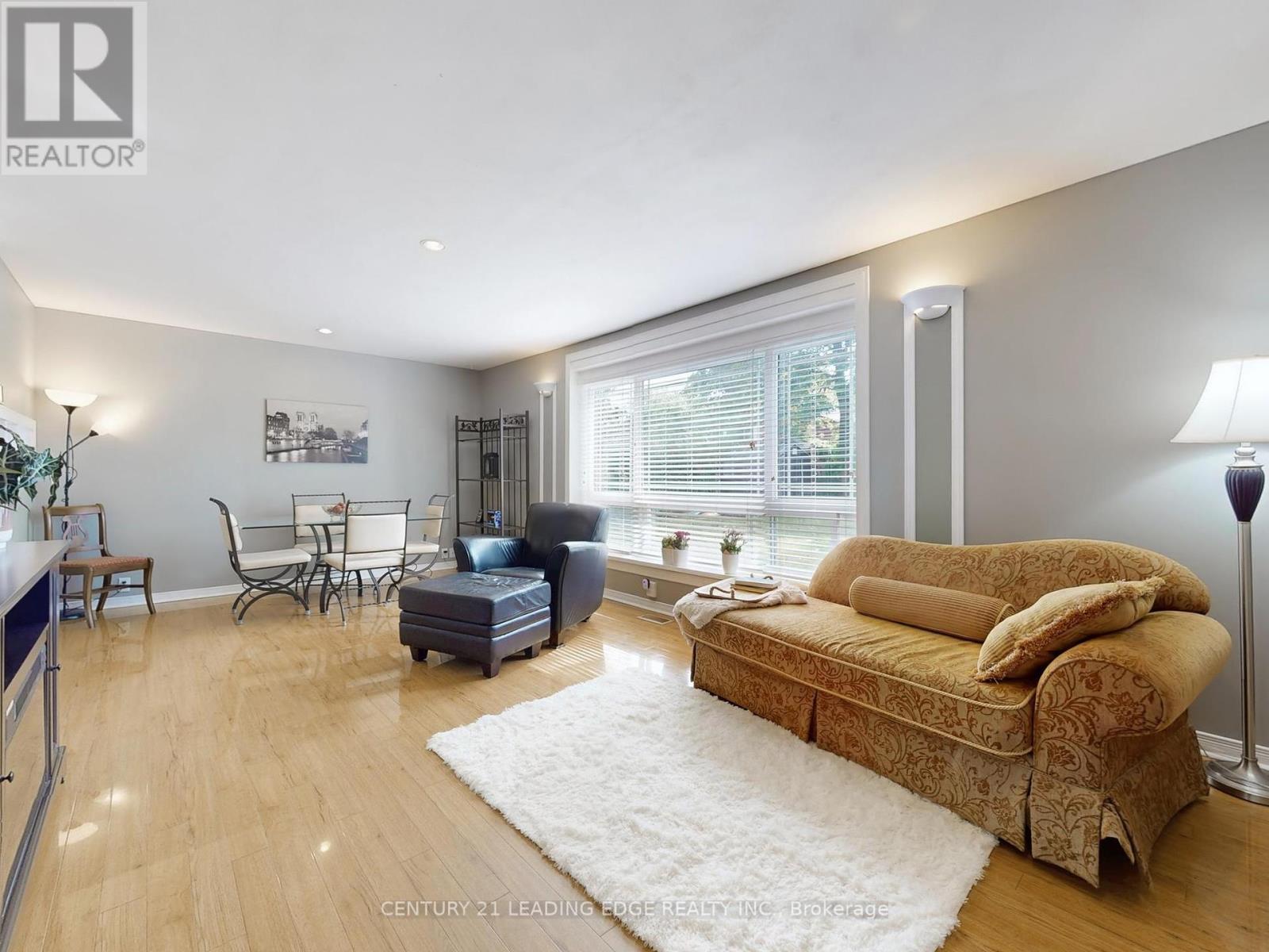 102 Botany Hill Road, Toronto (Morningside), Ontario  M1G 3K7 - Photo 14 - E12387432