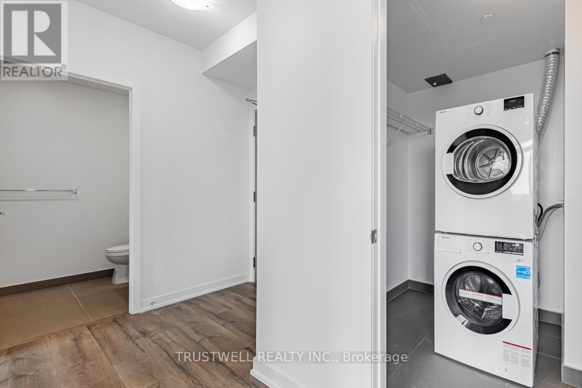1107 - 1787 St Clair Avenue W, Toronto, Ontario  M6N 0B7 - Photo 6 - W12387433