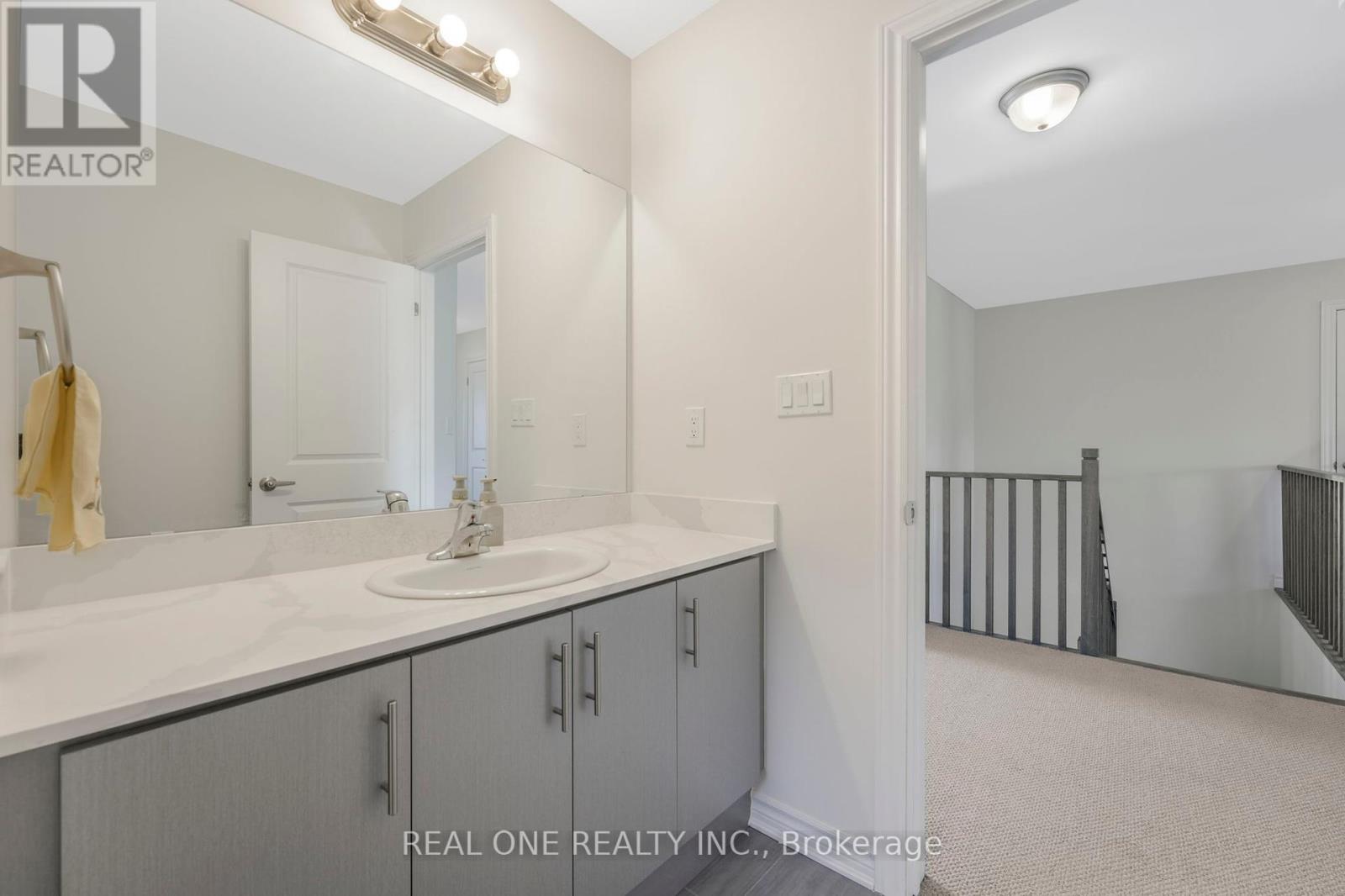 18 Oriole Crescent, Port Colborne (Main Street), Ontario  L3K 6E2 - Photo 27 - X12387423