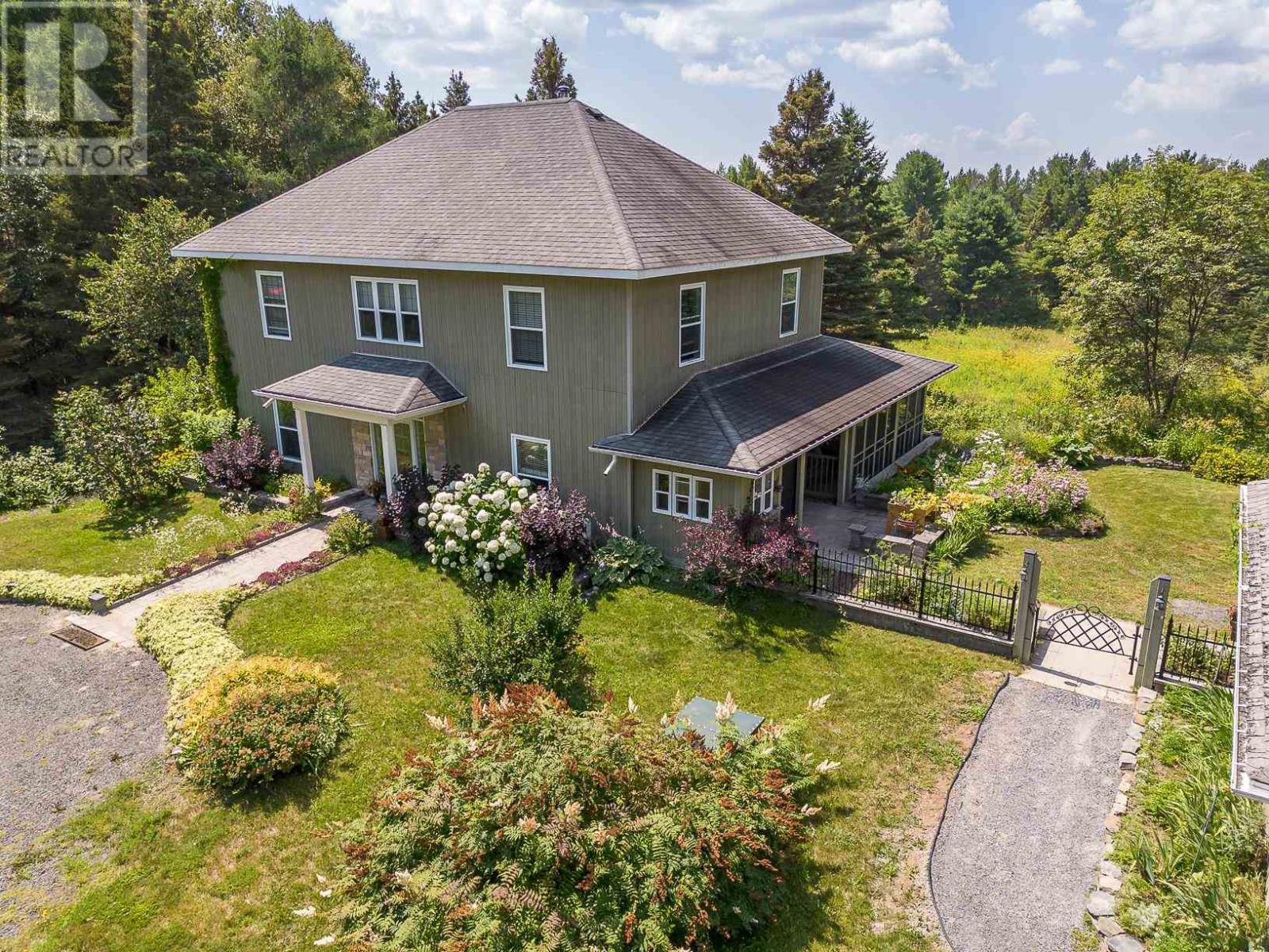 2826 I Line, St. Joseph Island, Ontario  P0S 1G0 - Photo 5 - SM252219