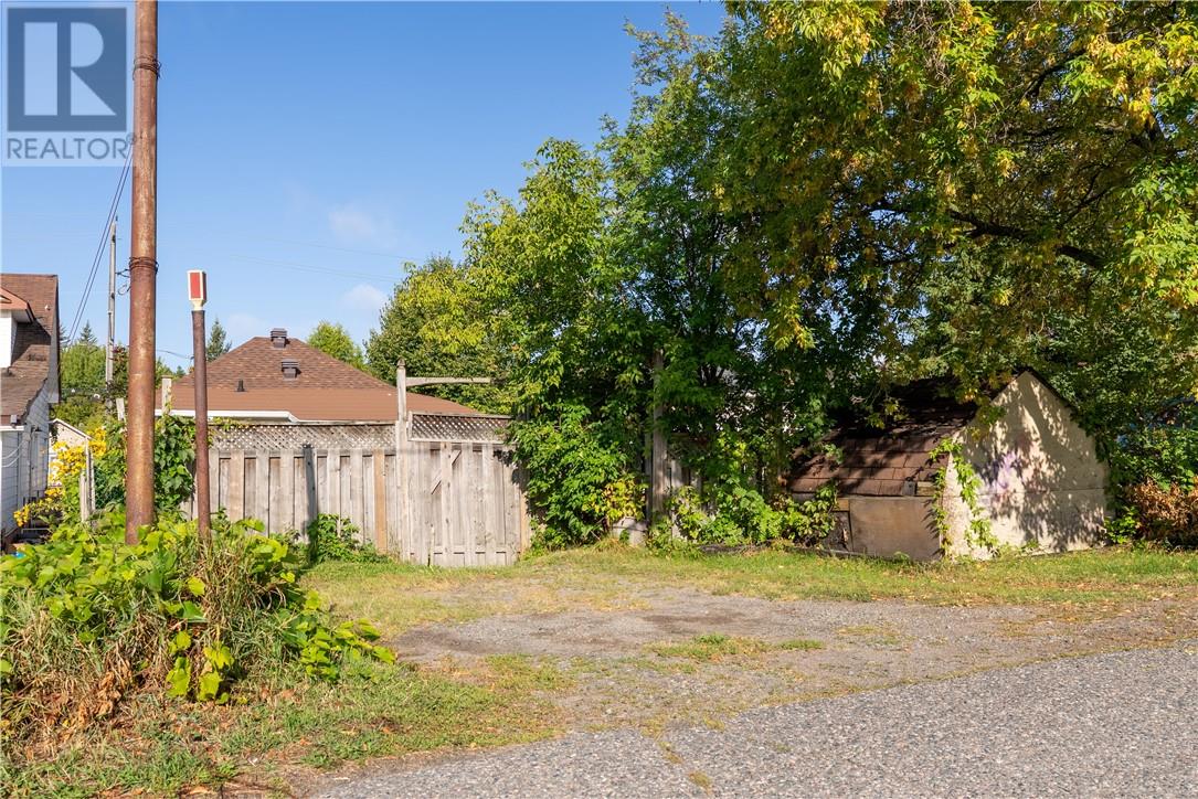 Property at 438 Montague Avenue image 4