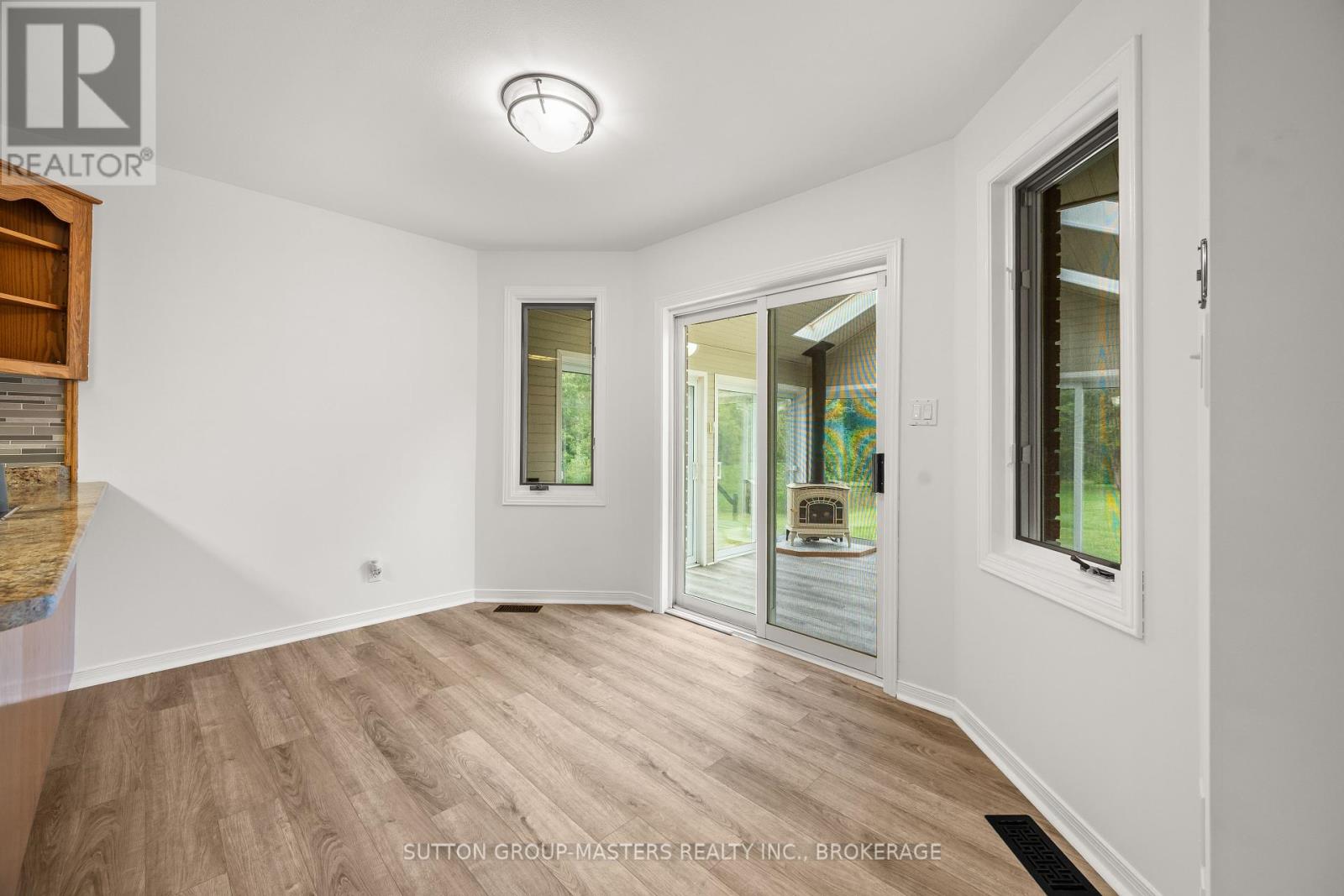 931 Powerline Road, Quinte West (Murray Ward), Ontario  K8V 5P7 - Photo 21 - X12387489