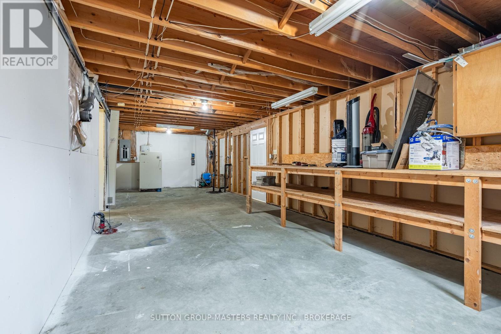 931 Powerline Road, Quinte West (Murray Ward), Ontario  K8V 5P7 - Photo 45 - X12387489