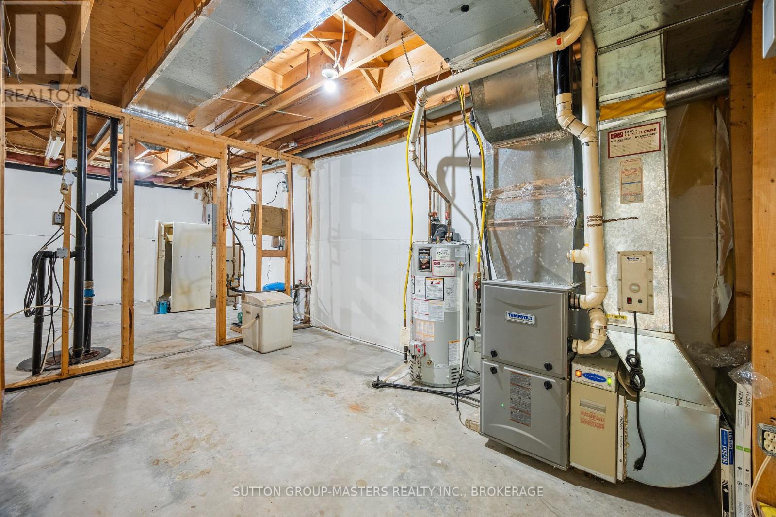 931 Powerline Road, Quinte West (Murray Ward), Ontario  K8V 5P7 - Photo 47 - X12387489
