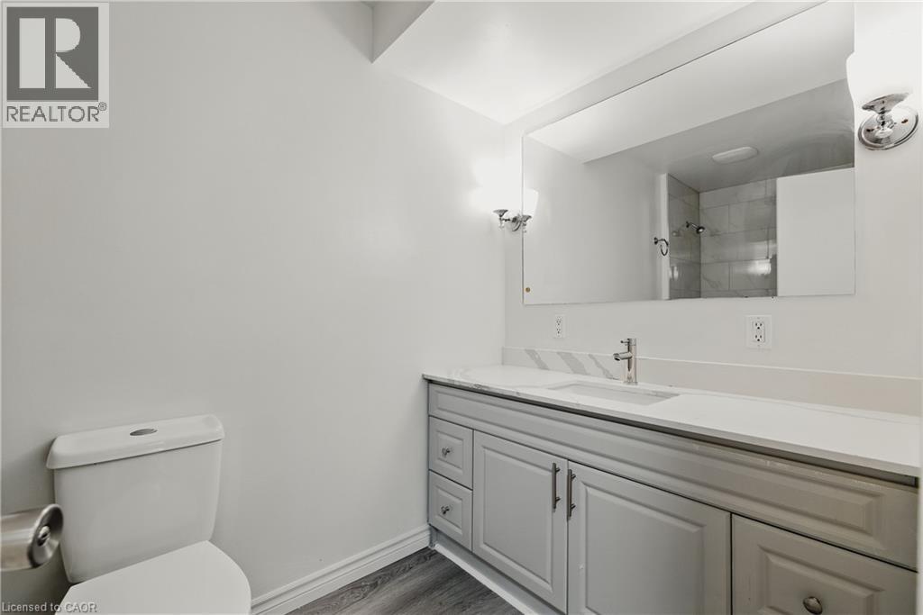 310 Southill Drive, Kitchener, Ontario  N2A 2R1 - Photo 12 - 40766588